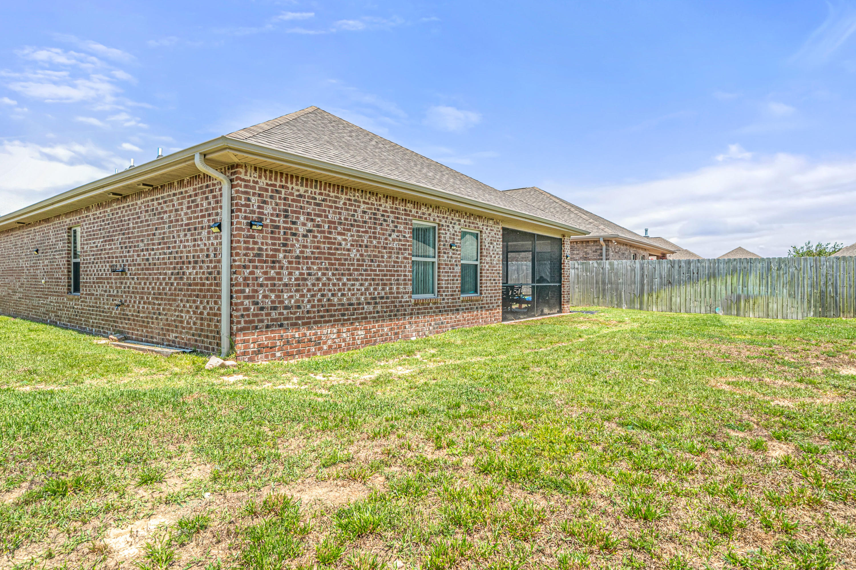 WATERFORD SOUND - Residential