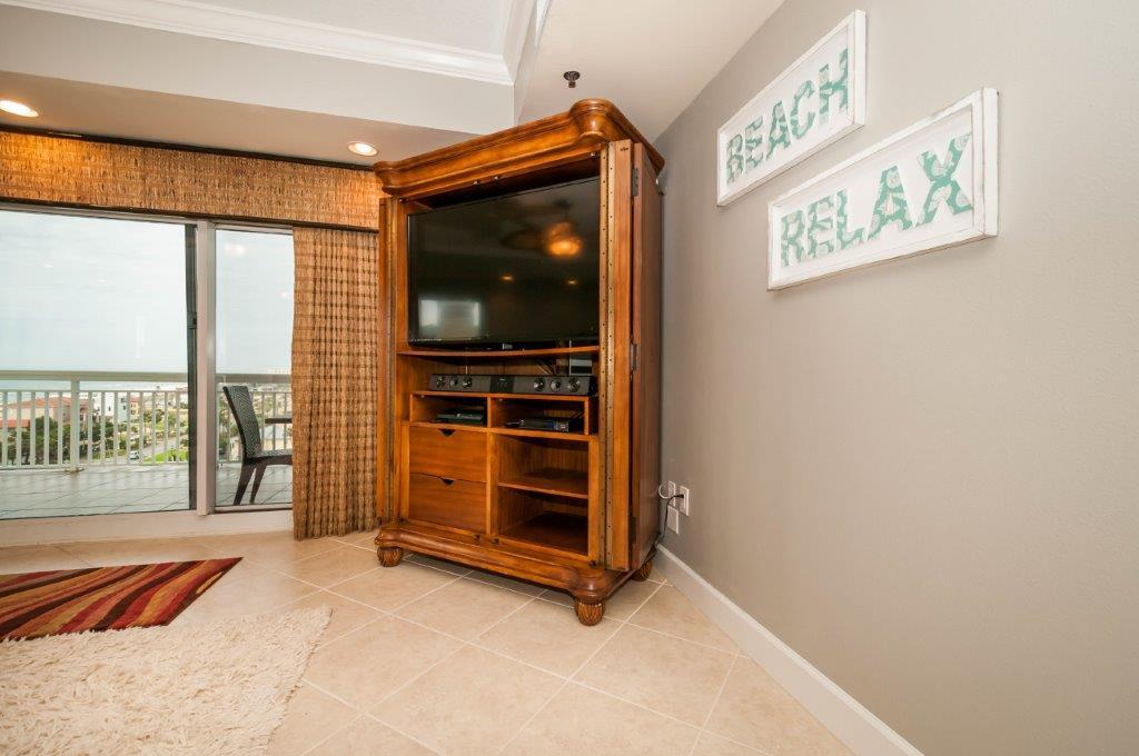 HARBOR LANDING - Residential
