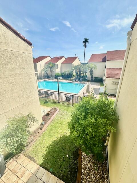 CLIPPER COVE T/H - Residential Lease