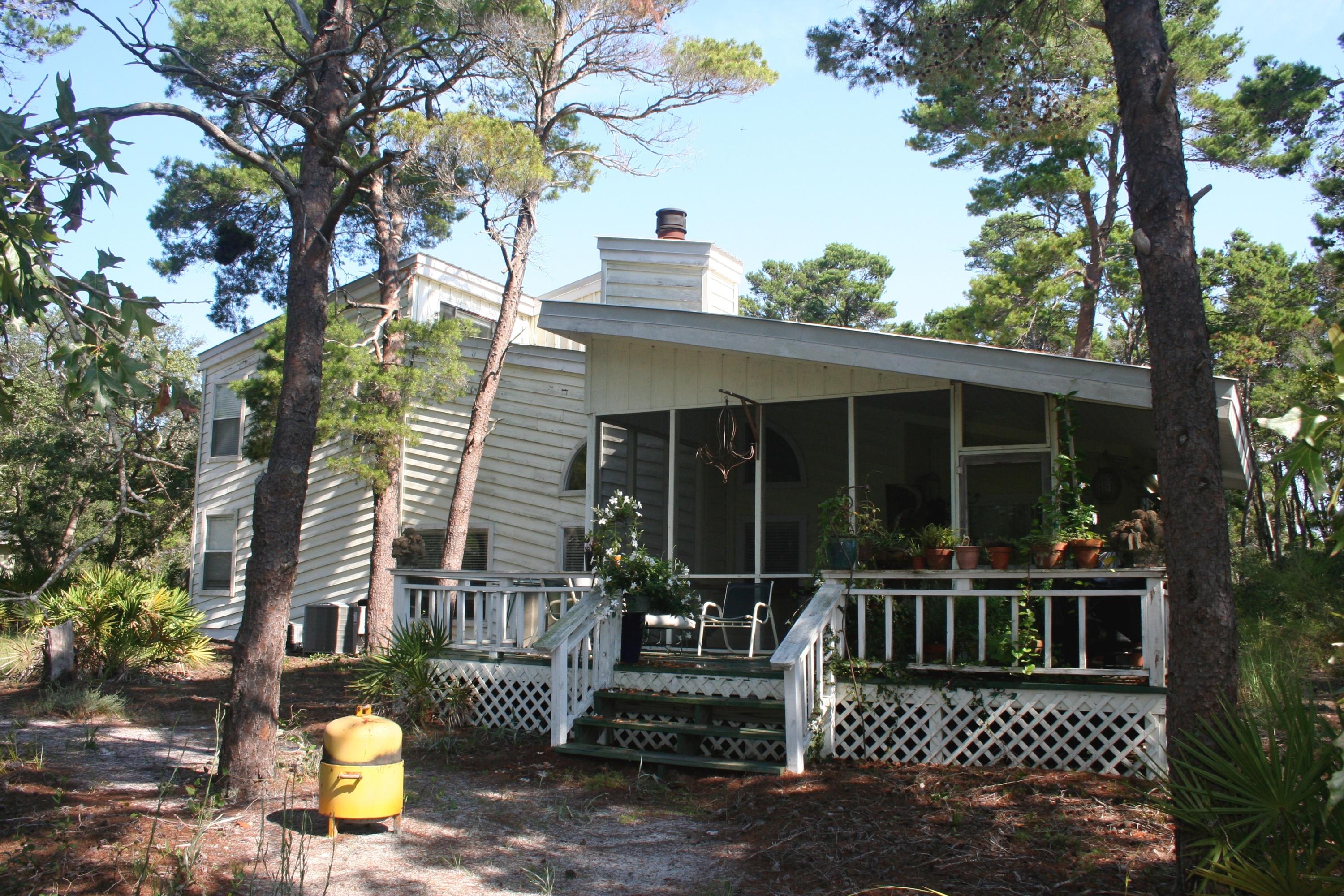 NO RECORDED SUBDIVISION - Residential