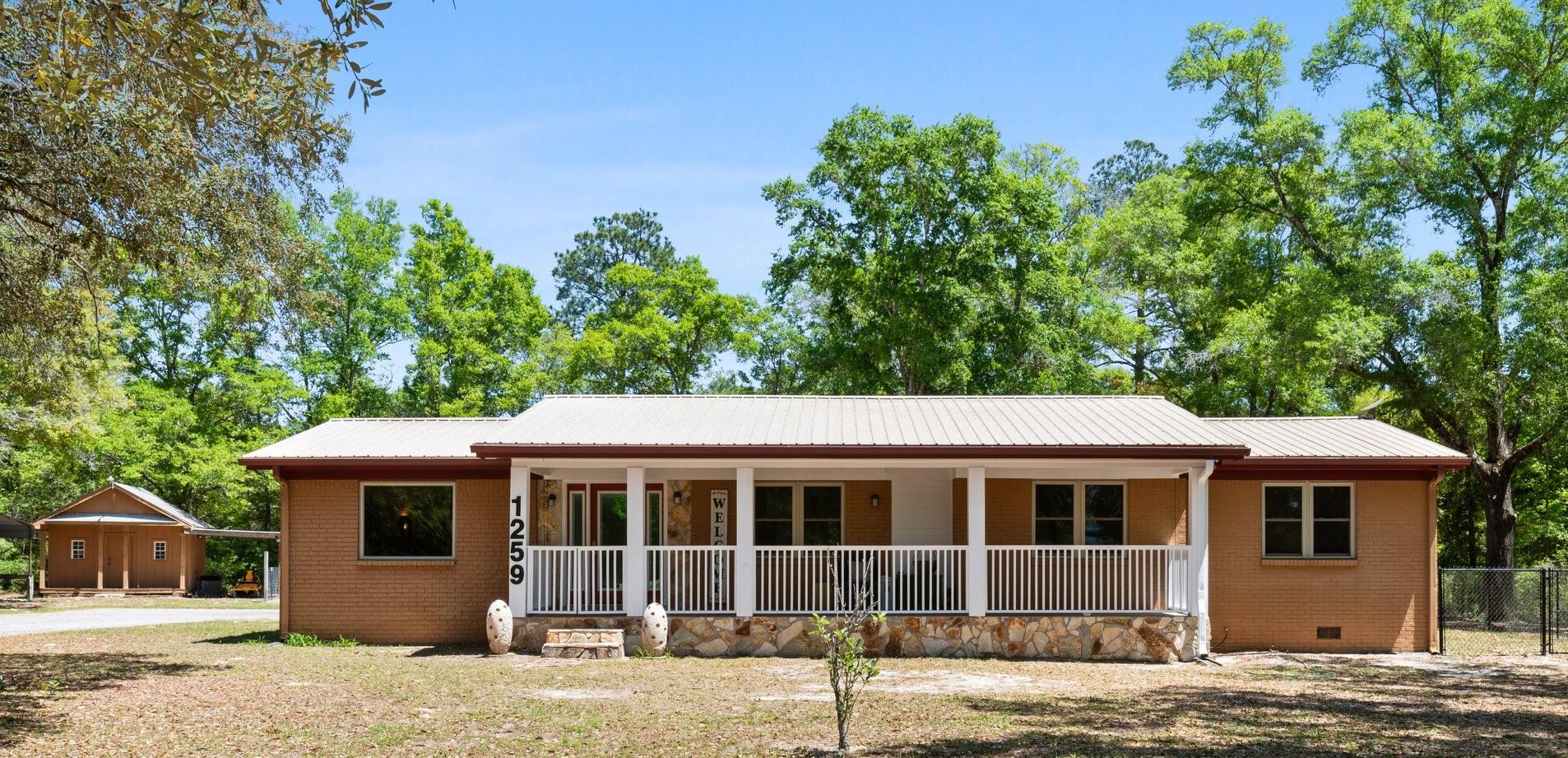 Listing image 4