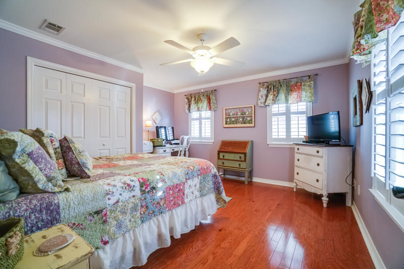 CRYSTAL BEACH COTTAGES PH 2 - Residential