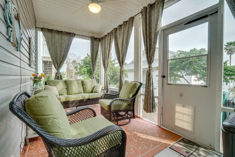 CRYSTAL BEACH COTTAGES PH 2 - Residential