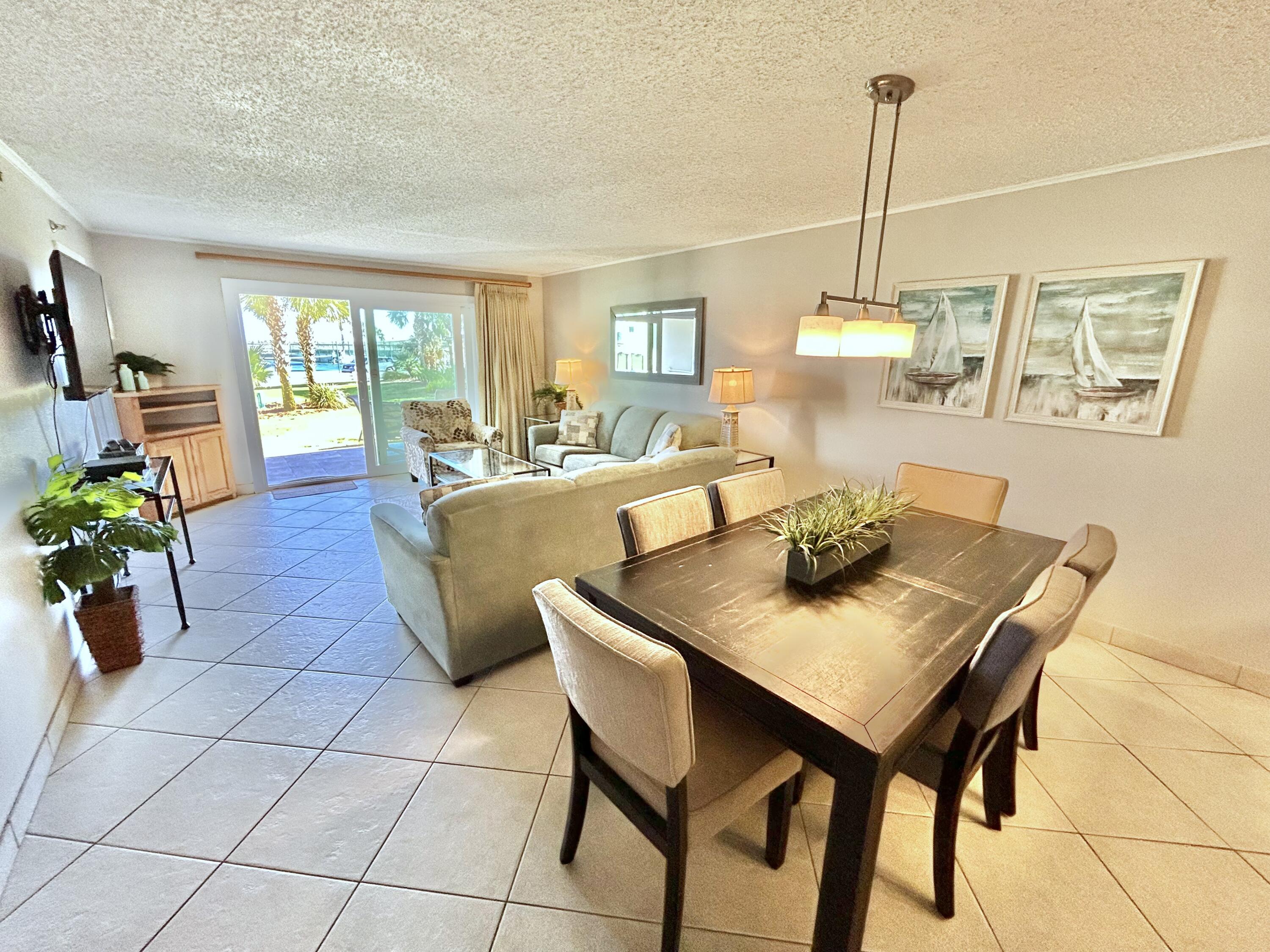 ISLANDER CONDO PH 1 - Residential