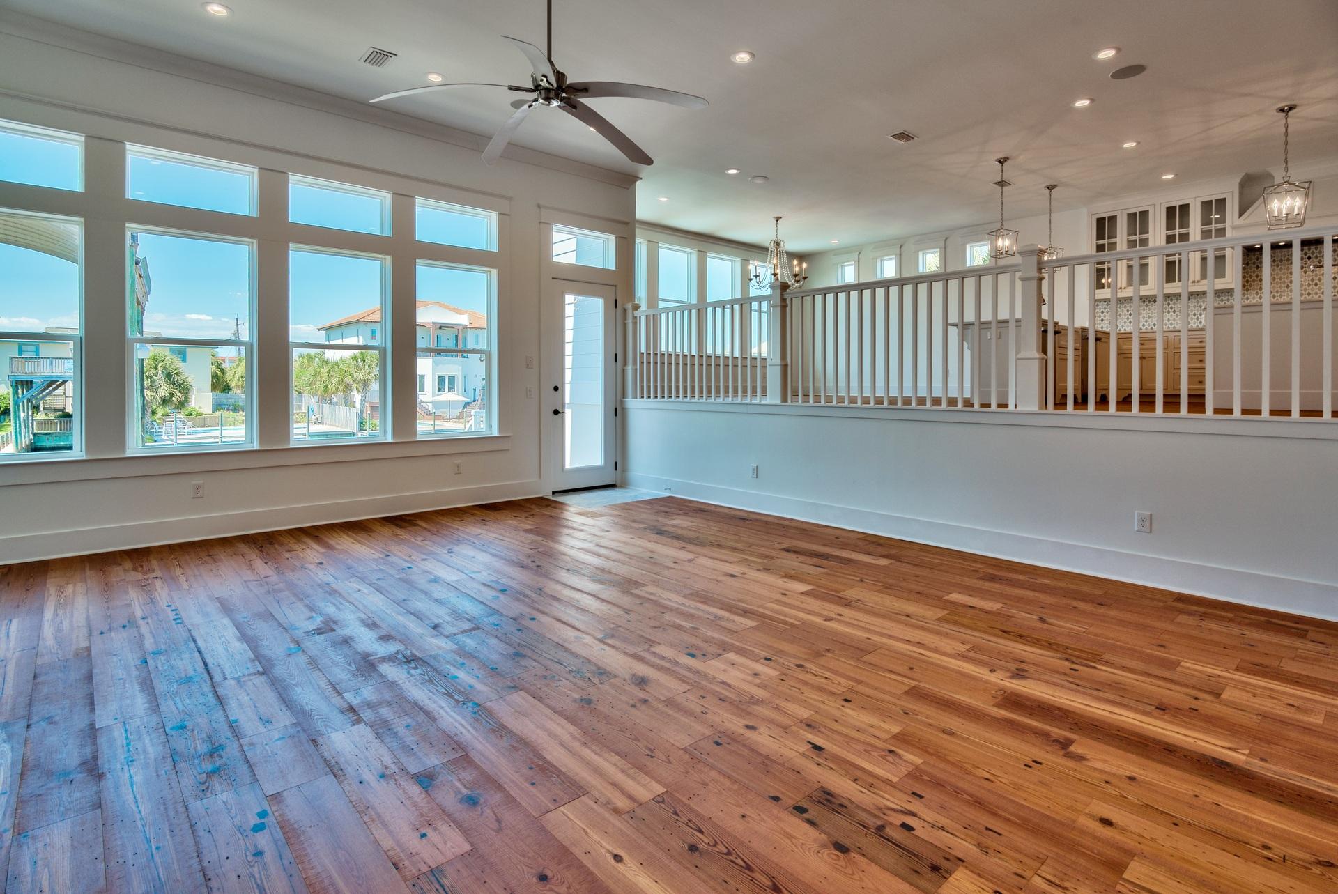 HOLIDAY ISLE - Residential