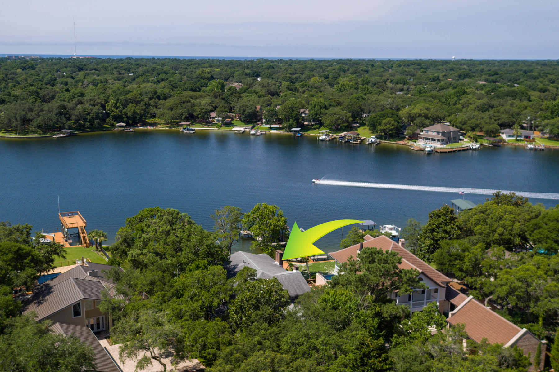 BAYOU VISTA - Residential