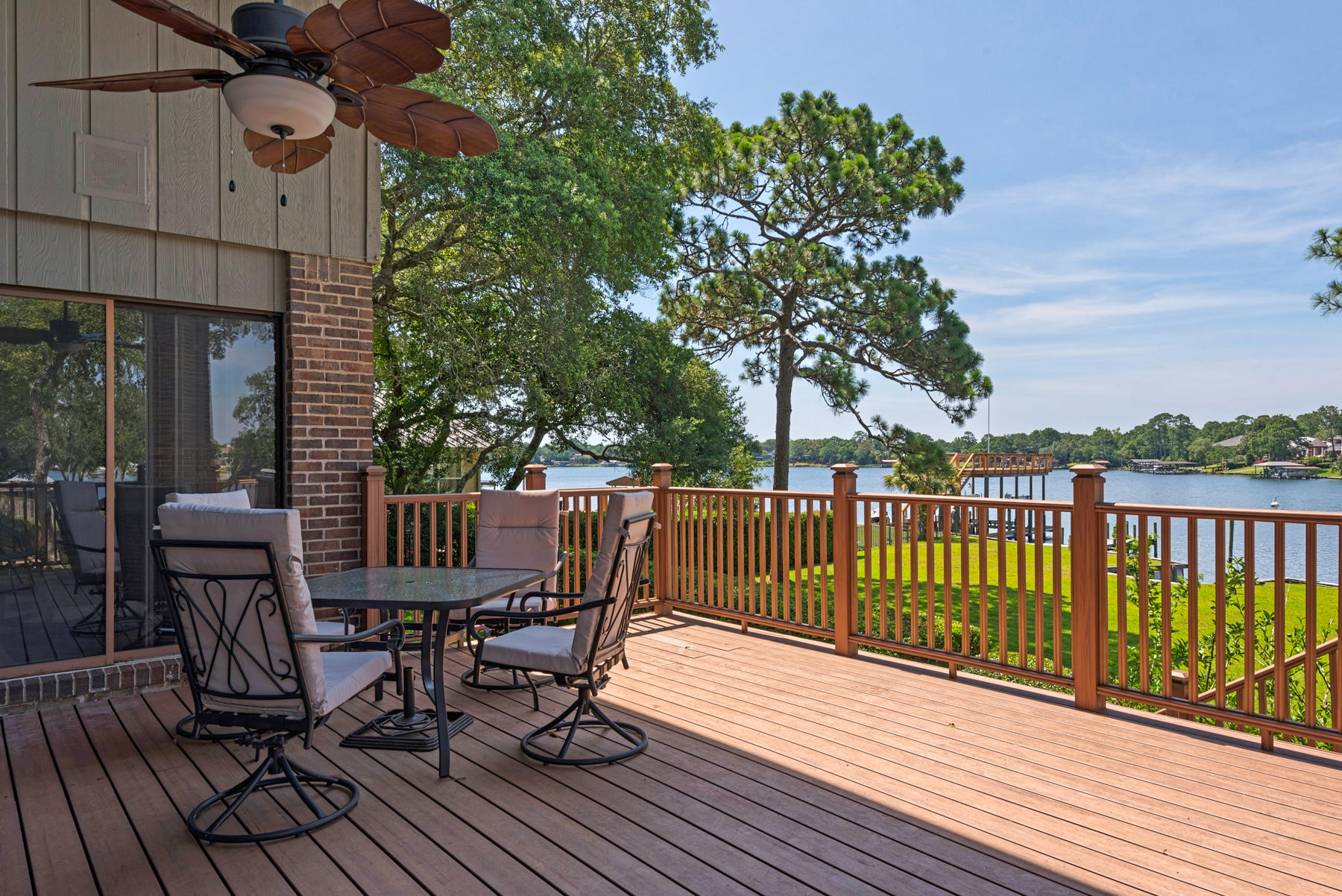 BAYOU VISTA - Residential