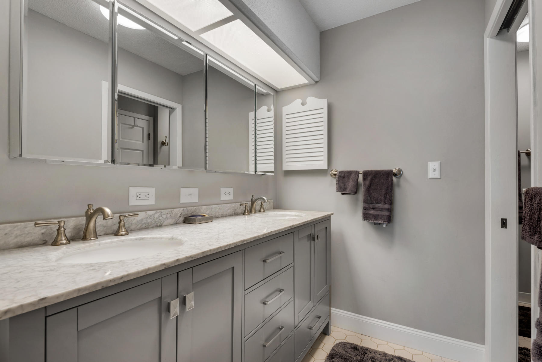 BAYOU VISTA - Residential