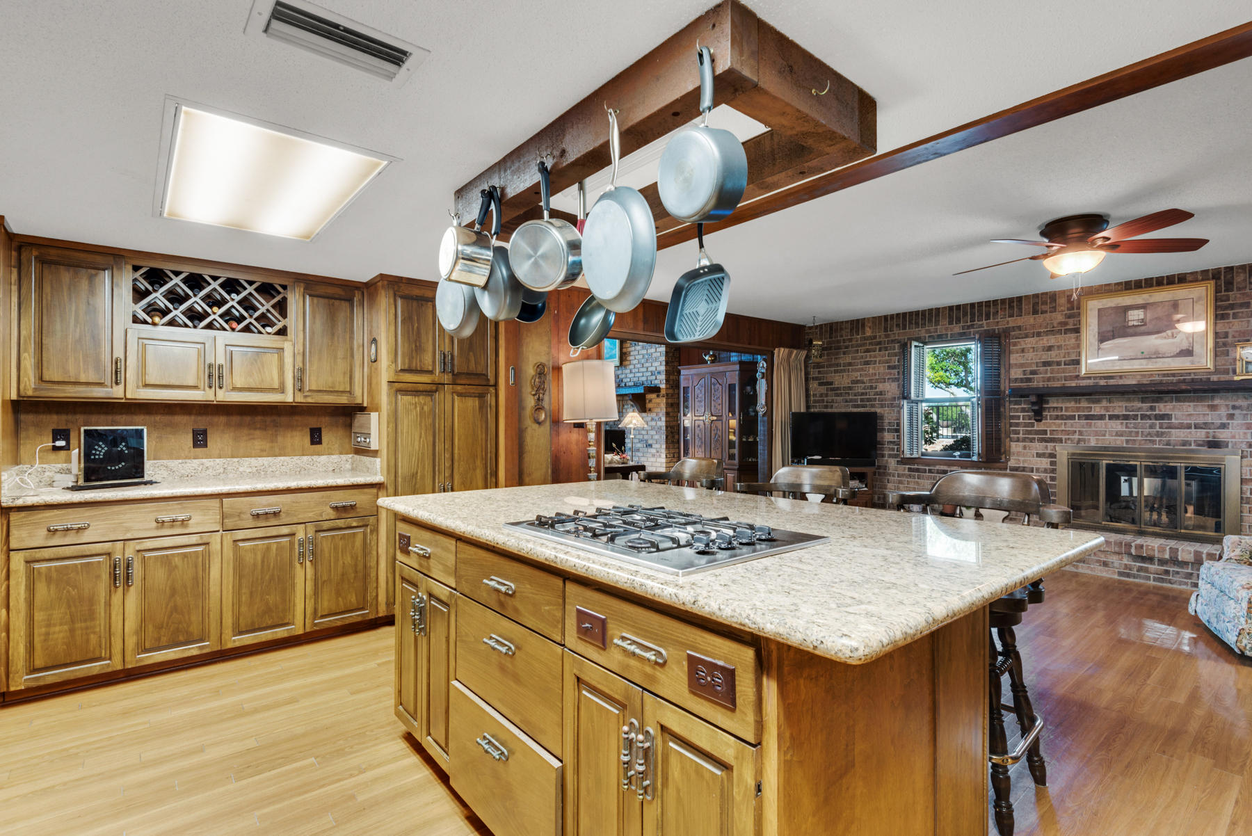 BAYOU VISTA - Residential