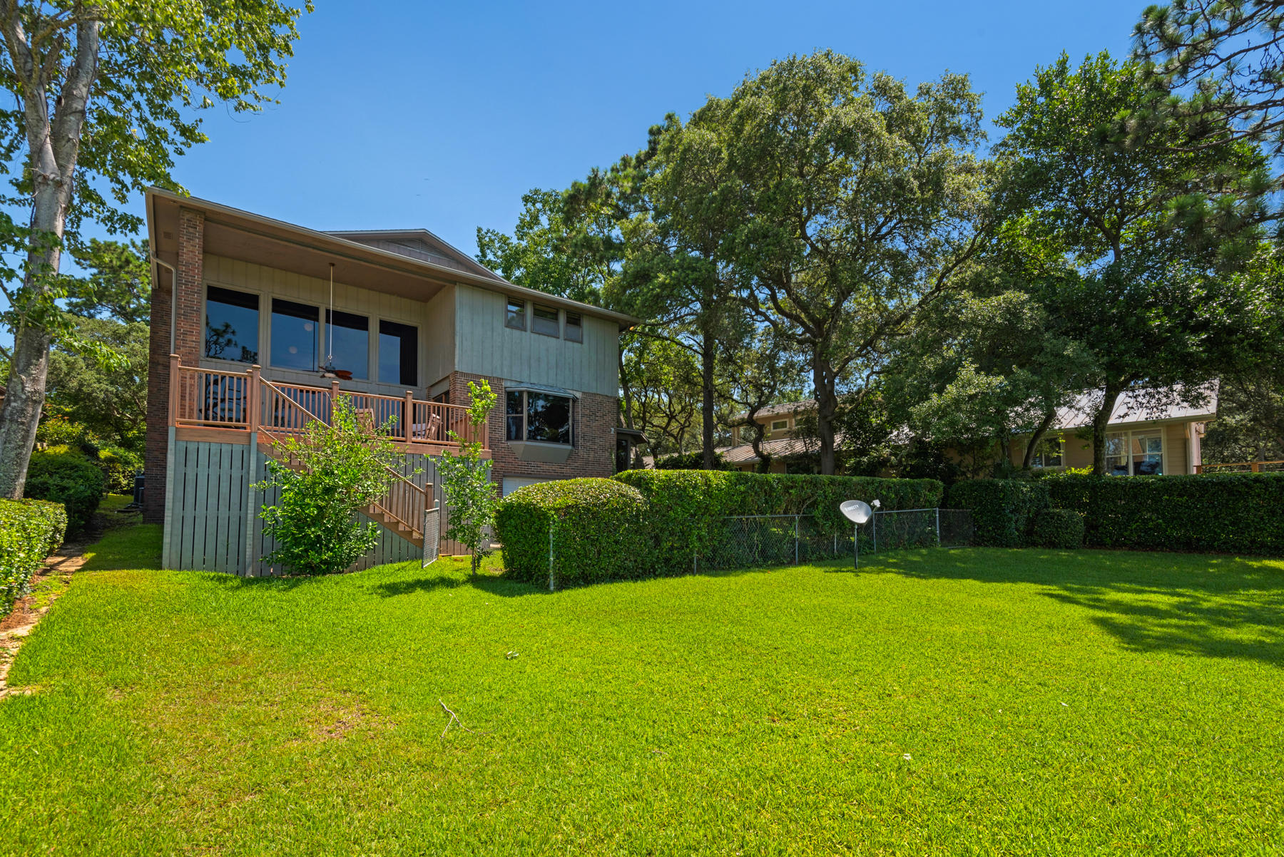 BAYOU VISTA - Residential