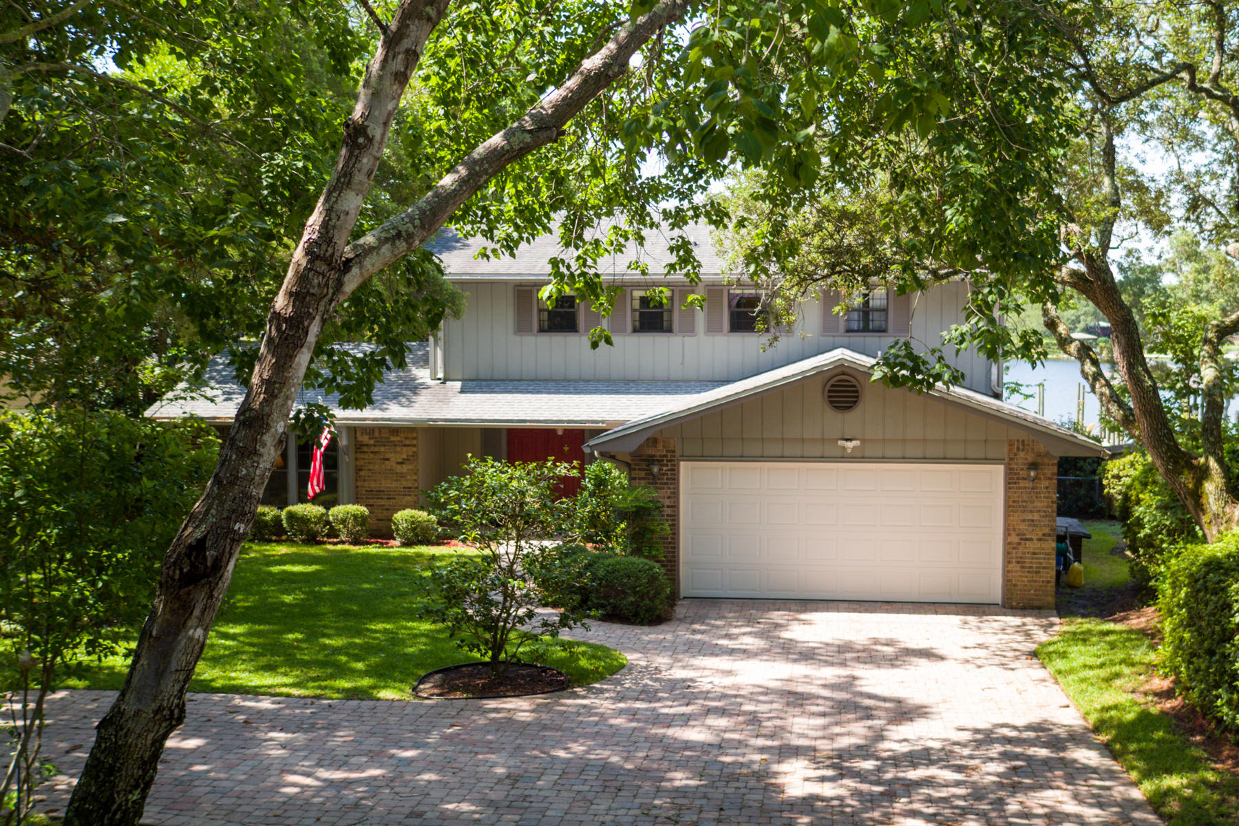 BAYOU VISTA - Residential