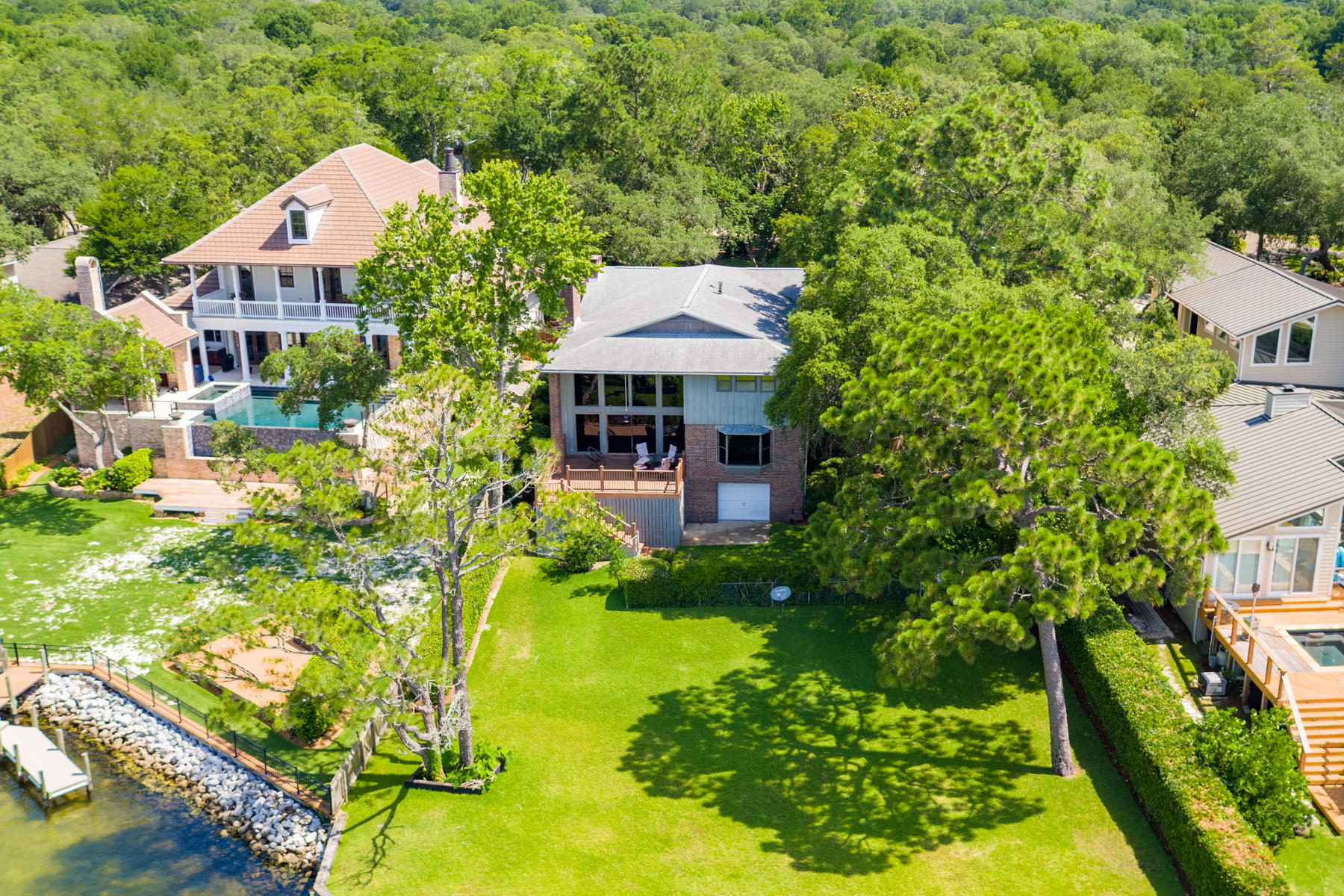 BAYOU VISTA - Residential