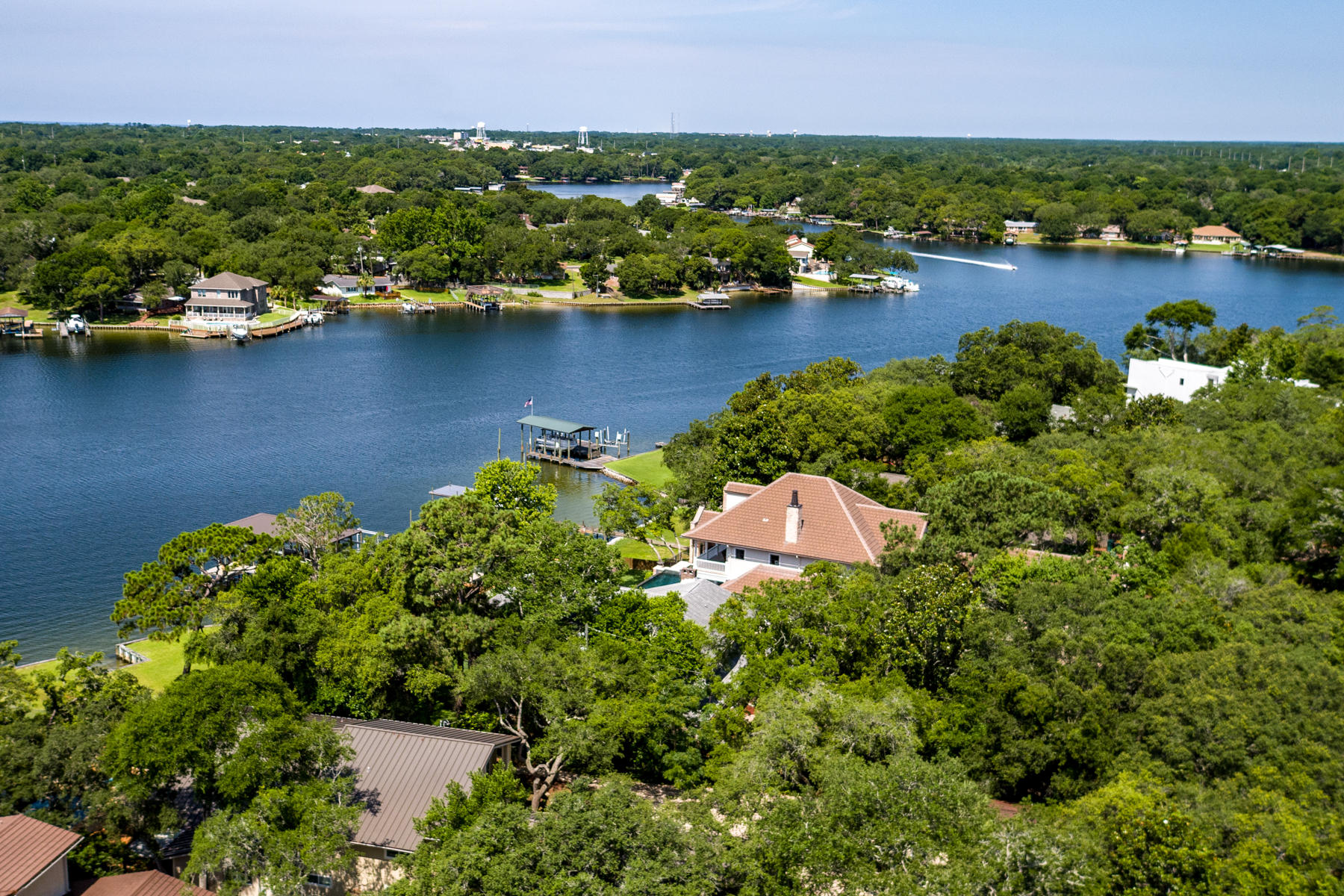 BAYOU VISTA - Residential