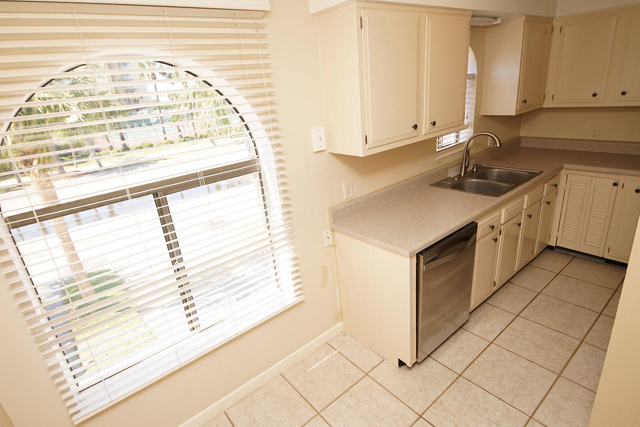 ISLA BLANCA T/H - Residential