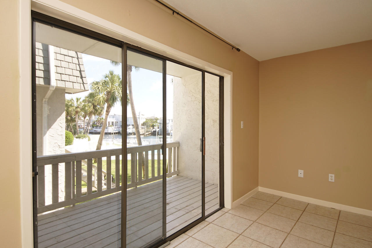 ISLA BLANCA T/H - Residential