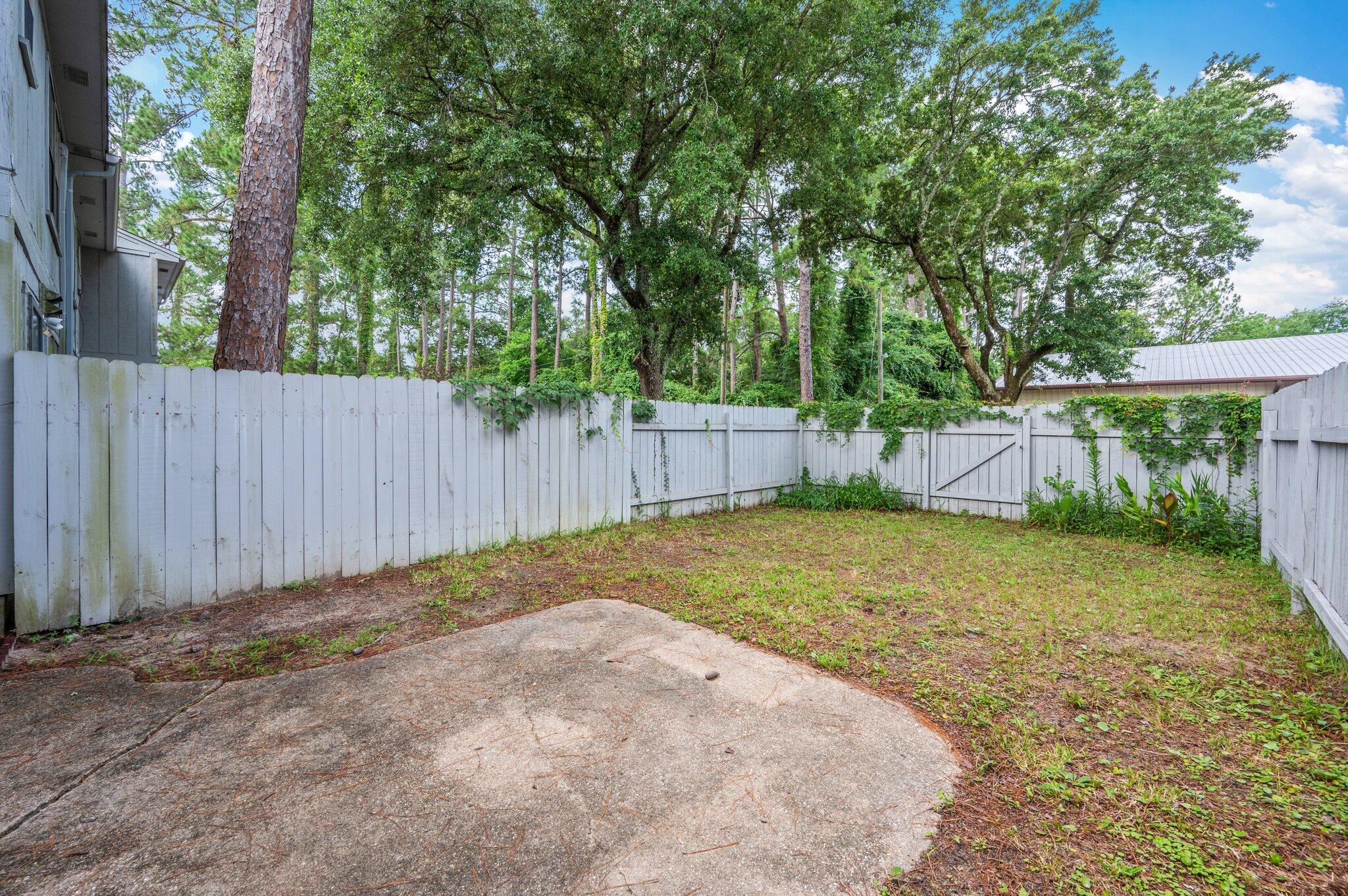LONGLEAF HEIGHTS - Residential Lease