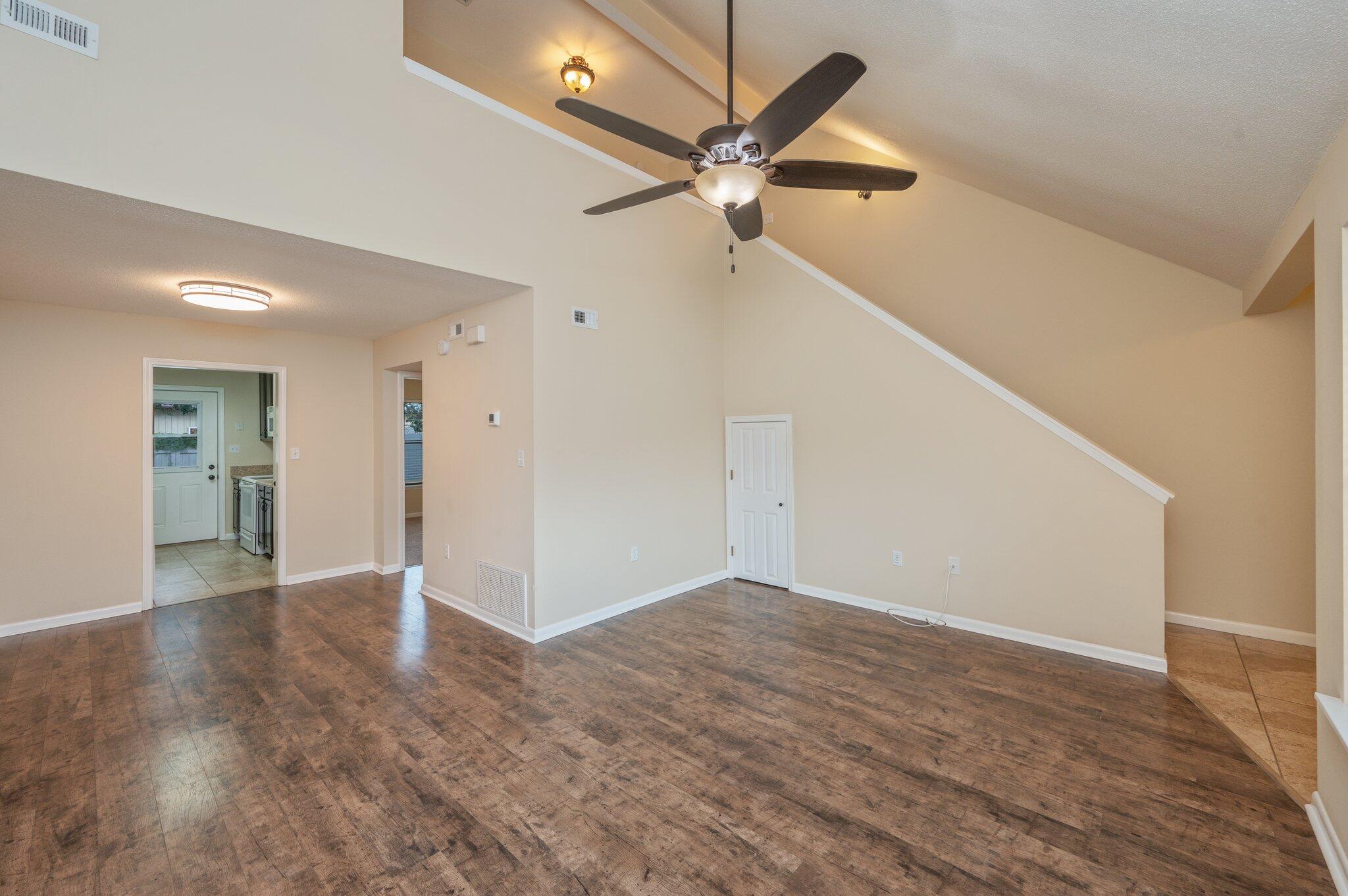 LONGLEAF HEIGHTS - Residential Lease