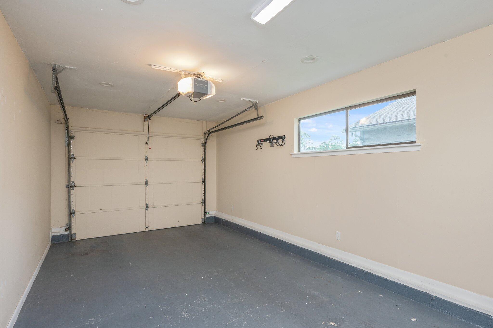 LONGLEAF HEIGHTS - Residential Lease