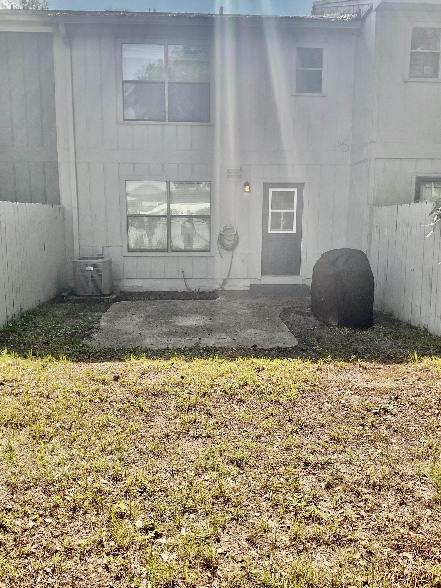 LONGLEAF HEIGHTS - Residential Lease