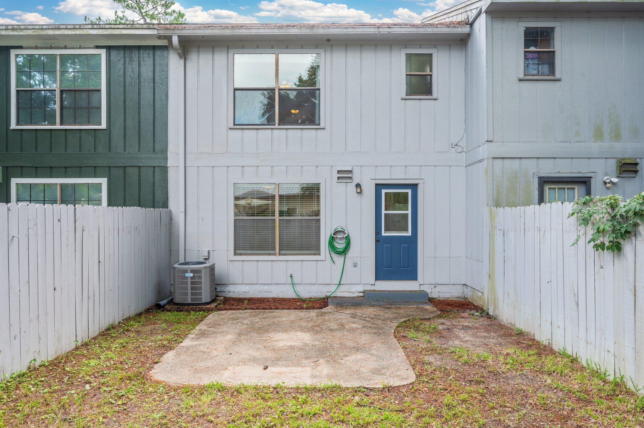 LONGLEAF HEIGHTS - Residential Lease