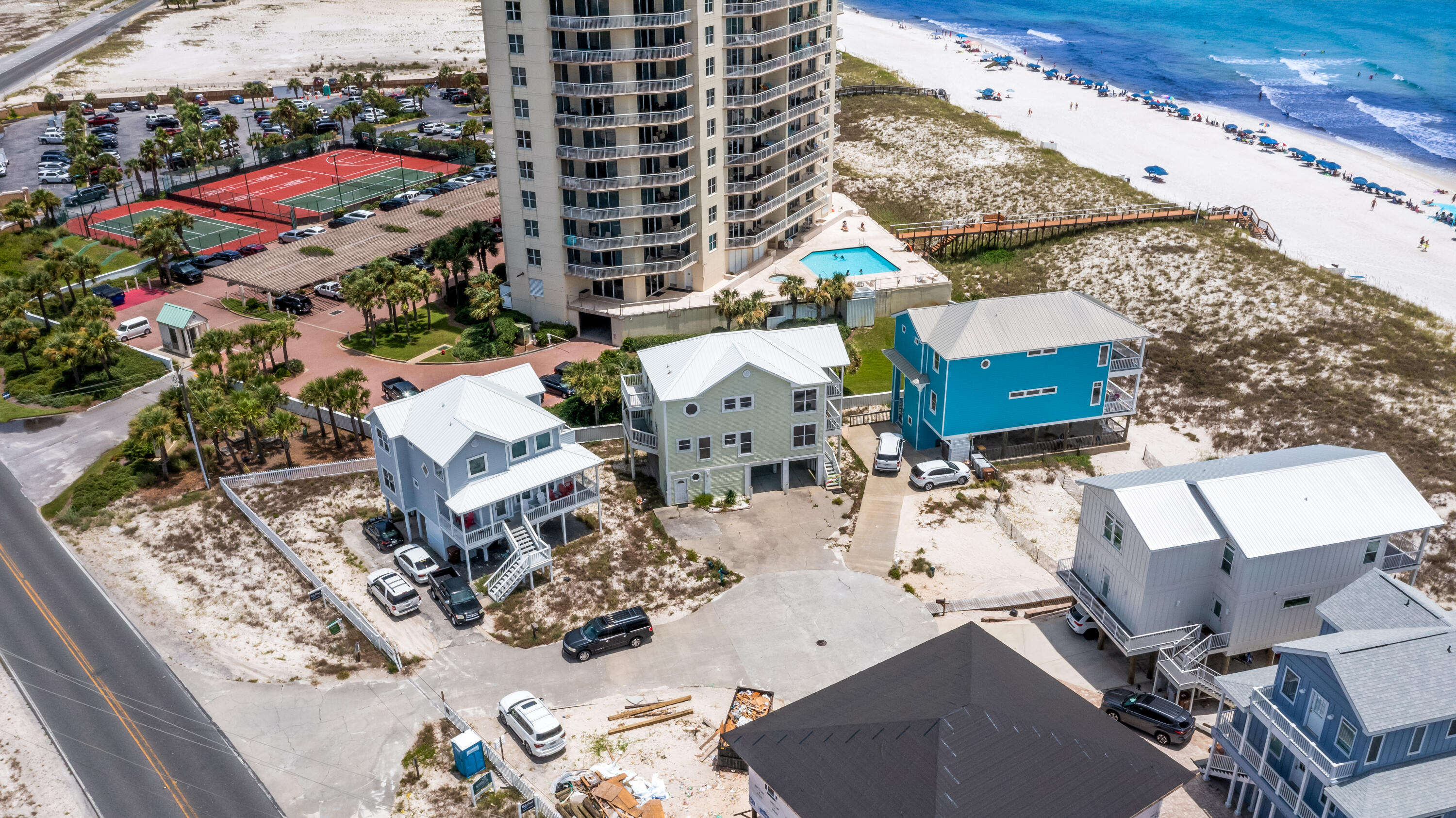 SUMMER PLACE - Residential