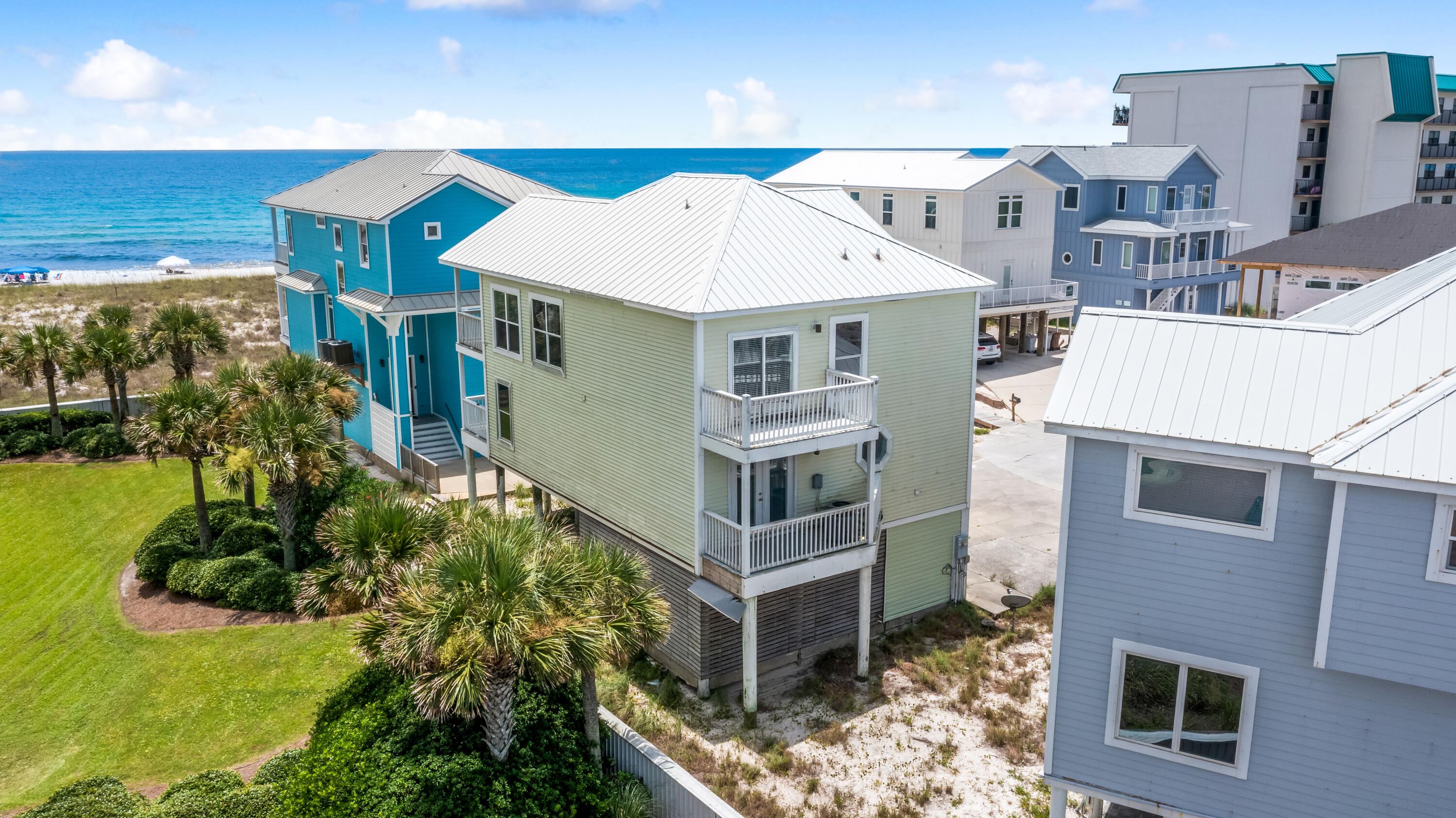 SUMMER PLACE - Residential