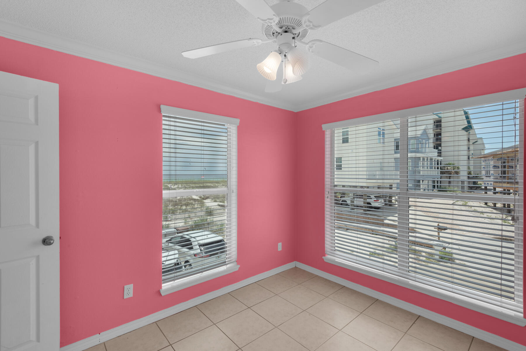 SUMMER PLACE - Residential