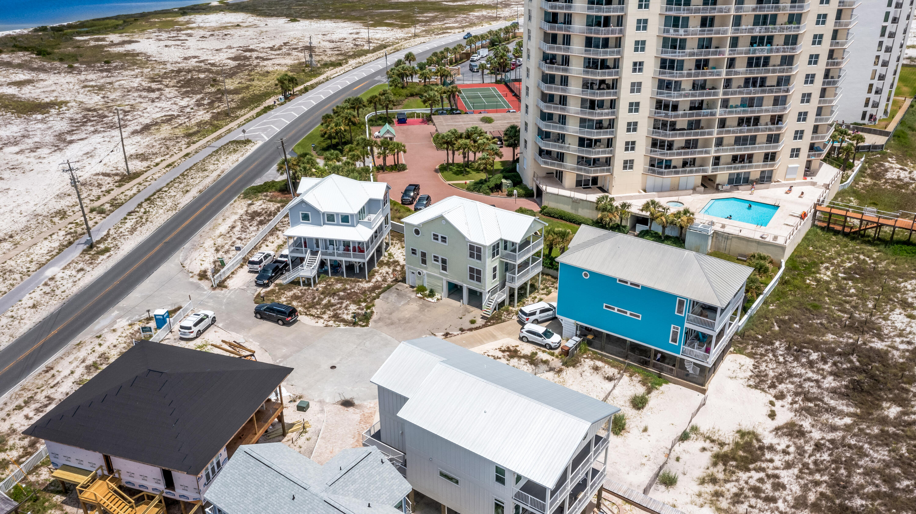 SUMMER PLACE - Residential