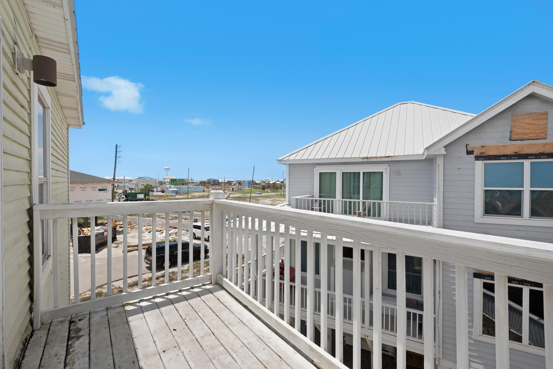 SUMMER PLACE - Residential