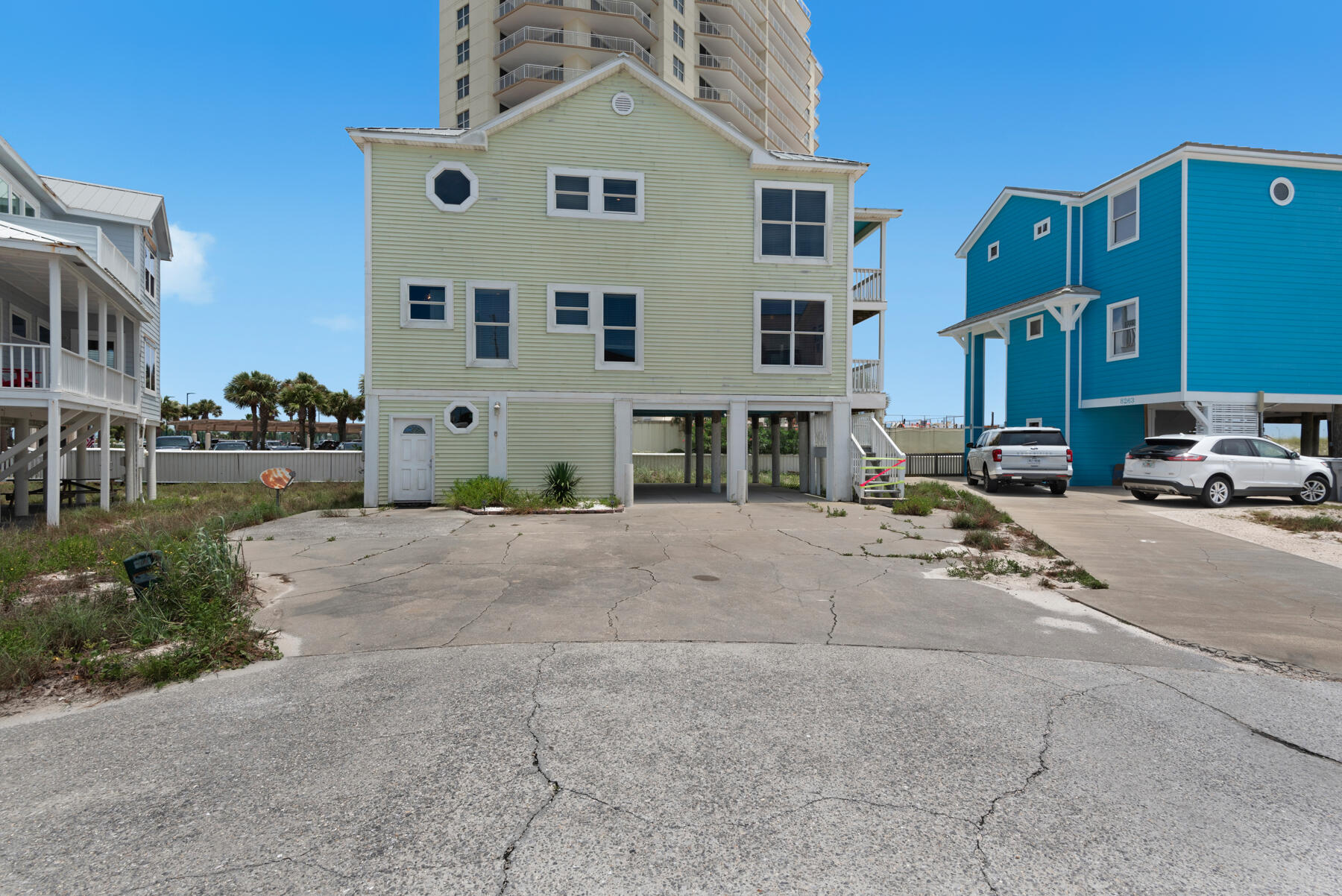 SUMMER PLACE - Residential