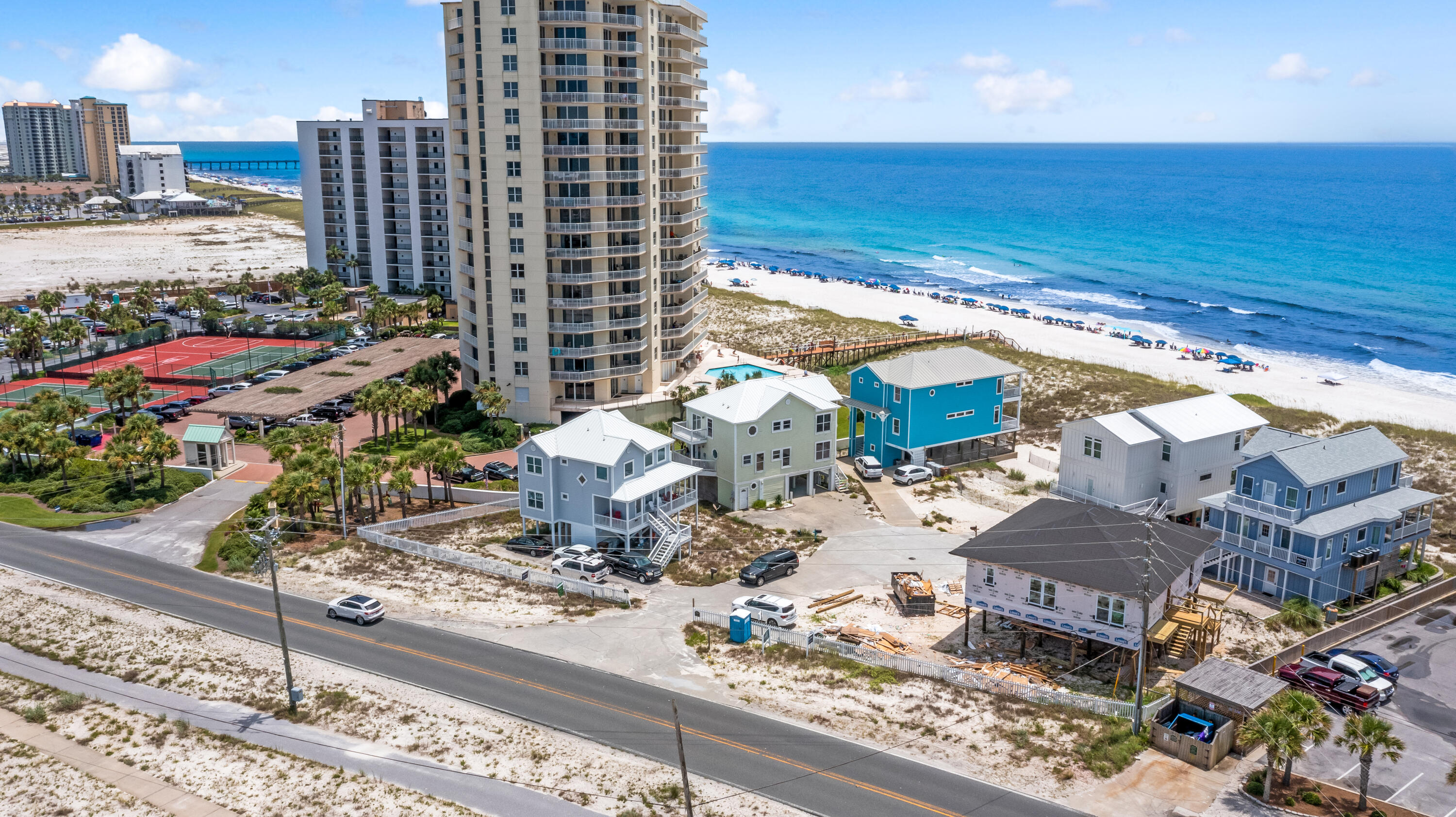 SUMMER PLACE - Residential