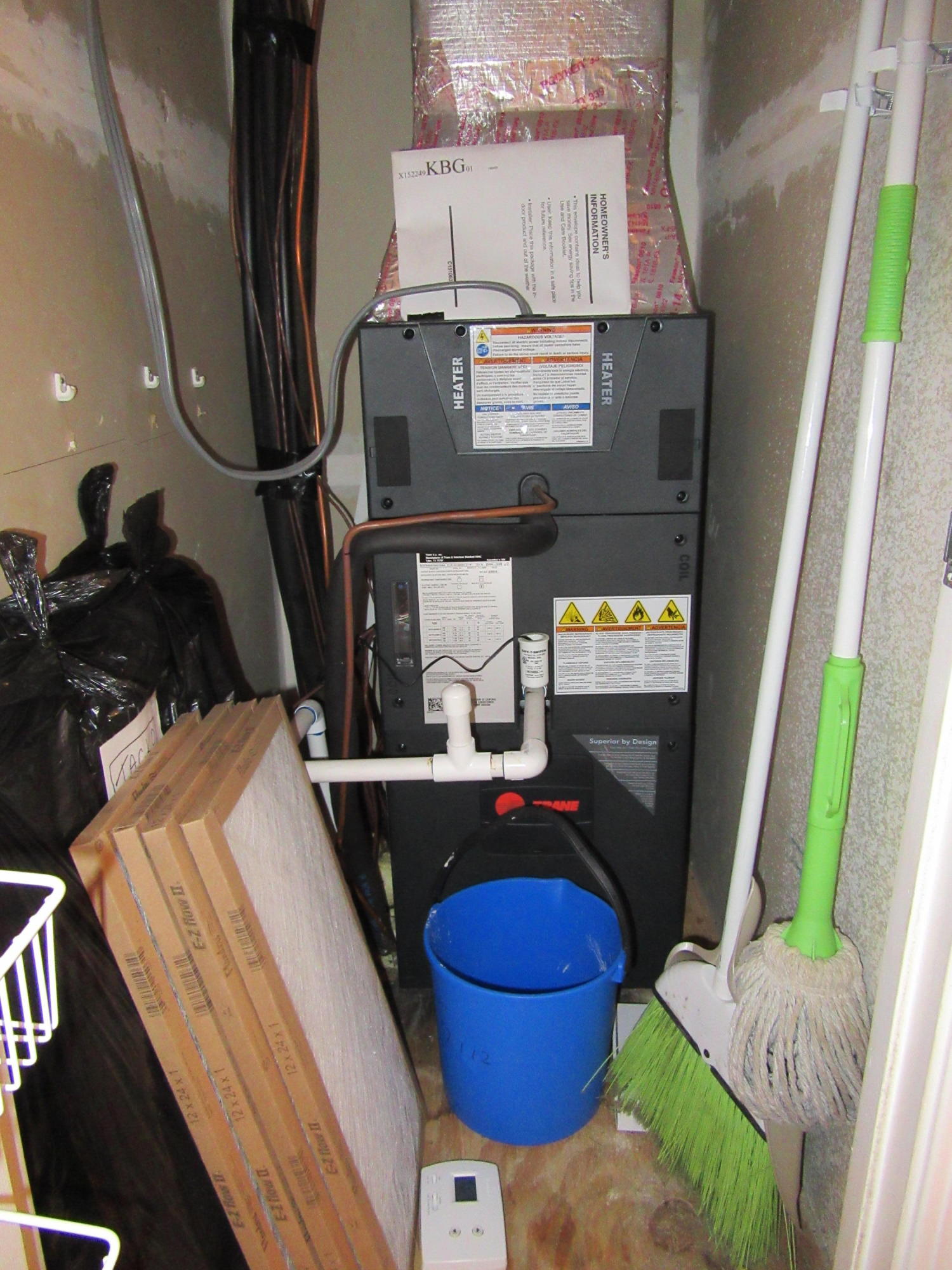 MARAVILLA CONDO 1 - Residential