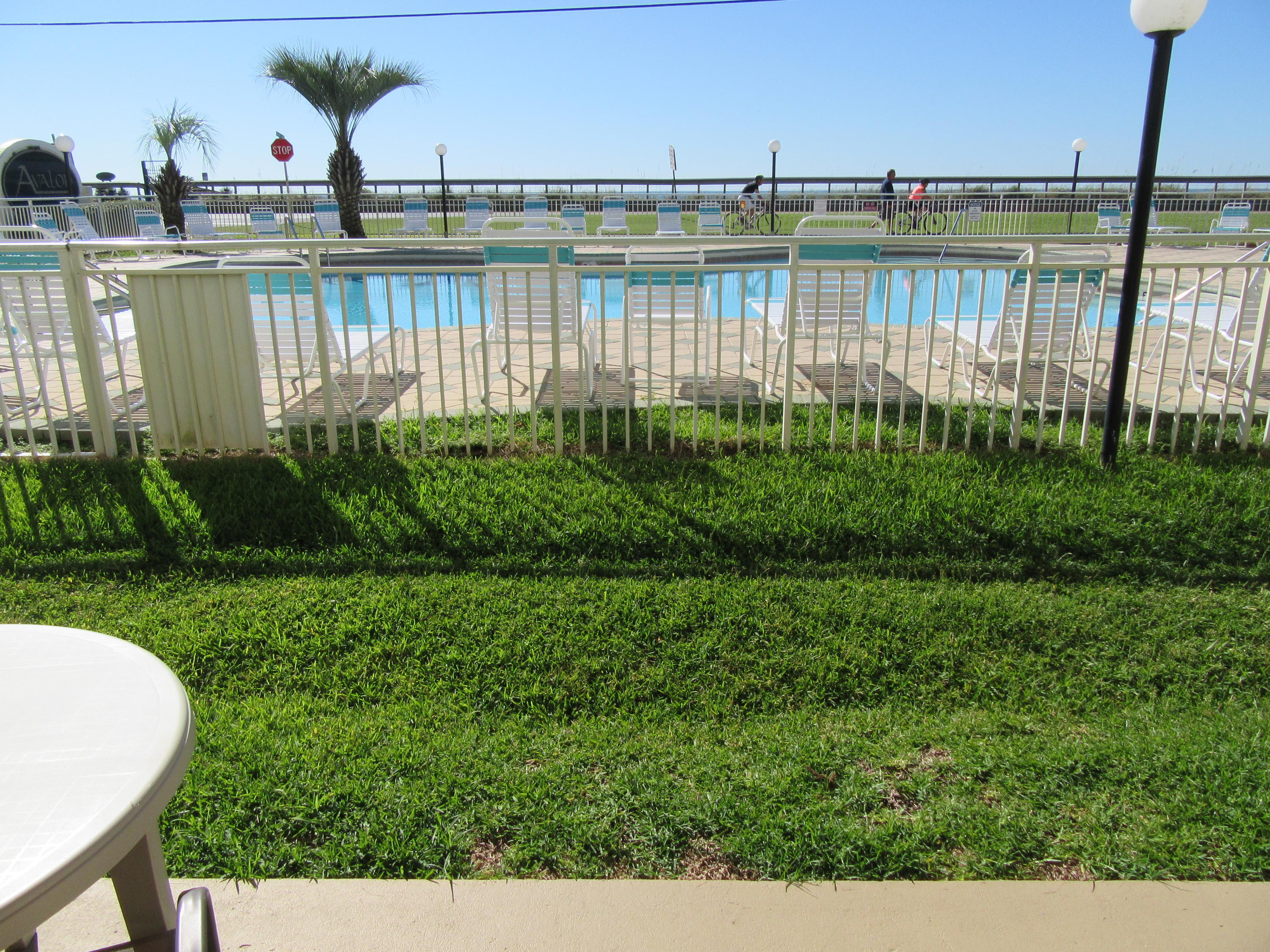 MARAVILLA CONDO 1 - Residential