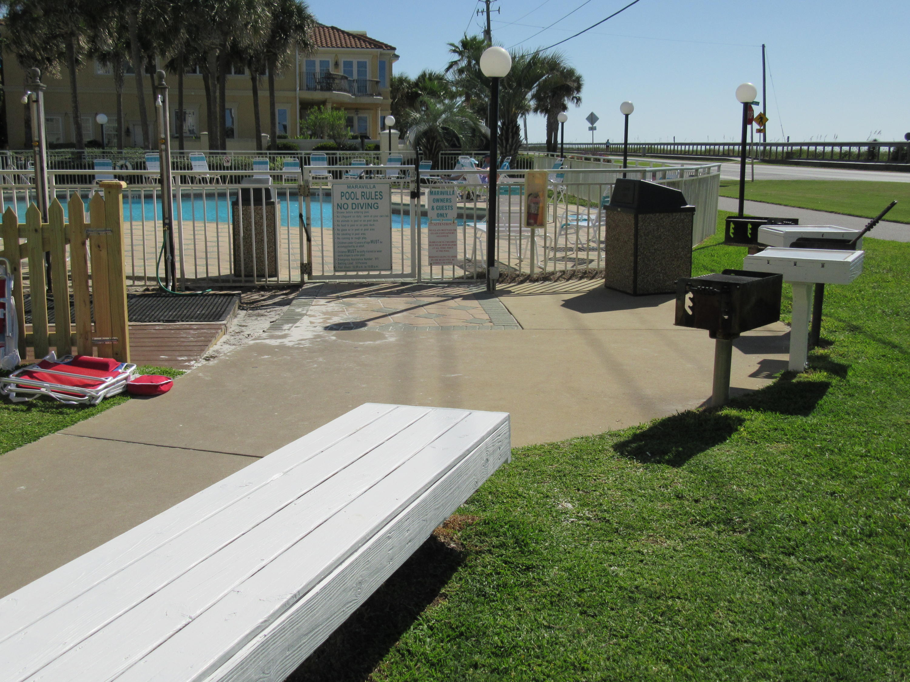 MARAVILLA CONDO 1 - Residential