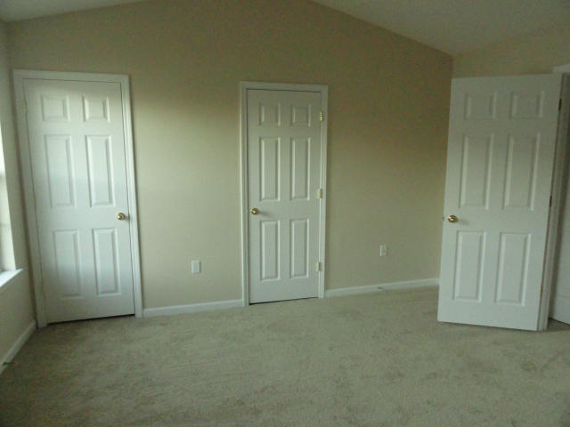 ROLLING PINES - Residential