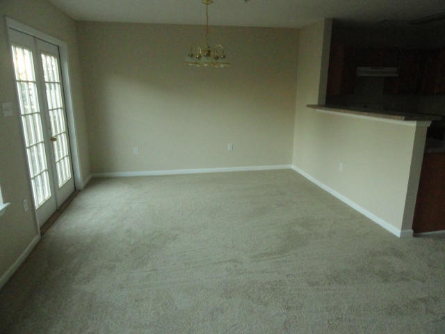 ROLLING PINES - Residential