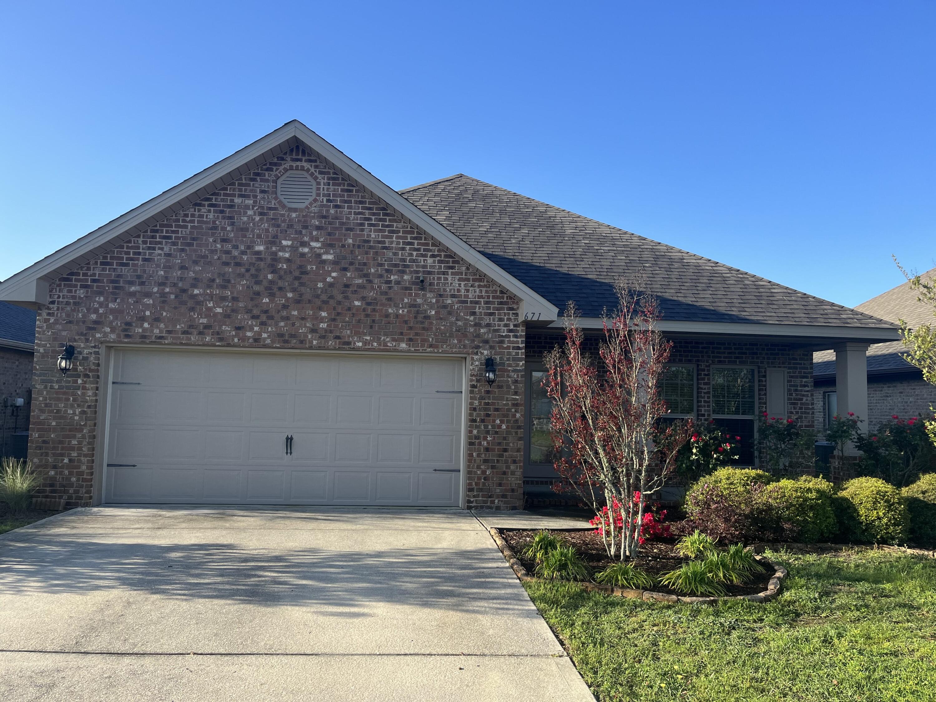 REDSTONE ESTATES - Residential Lease