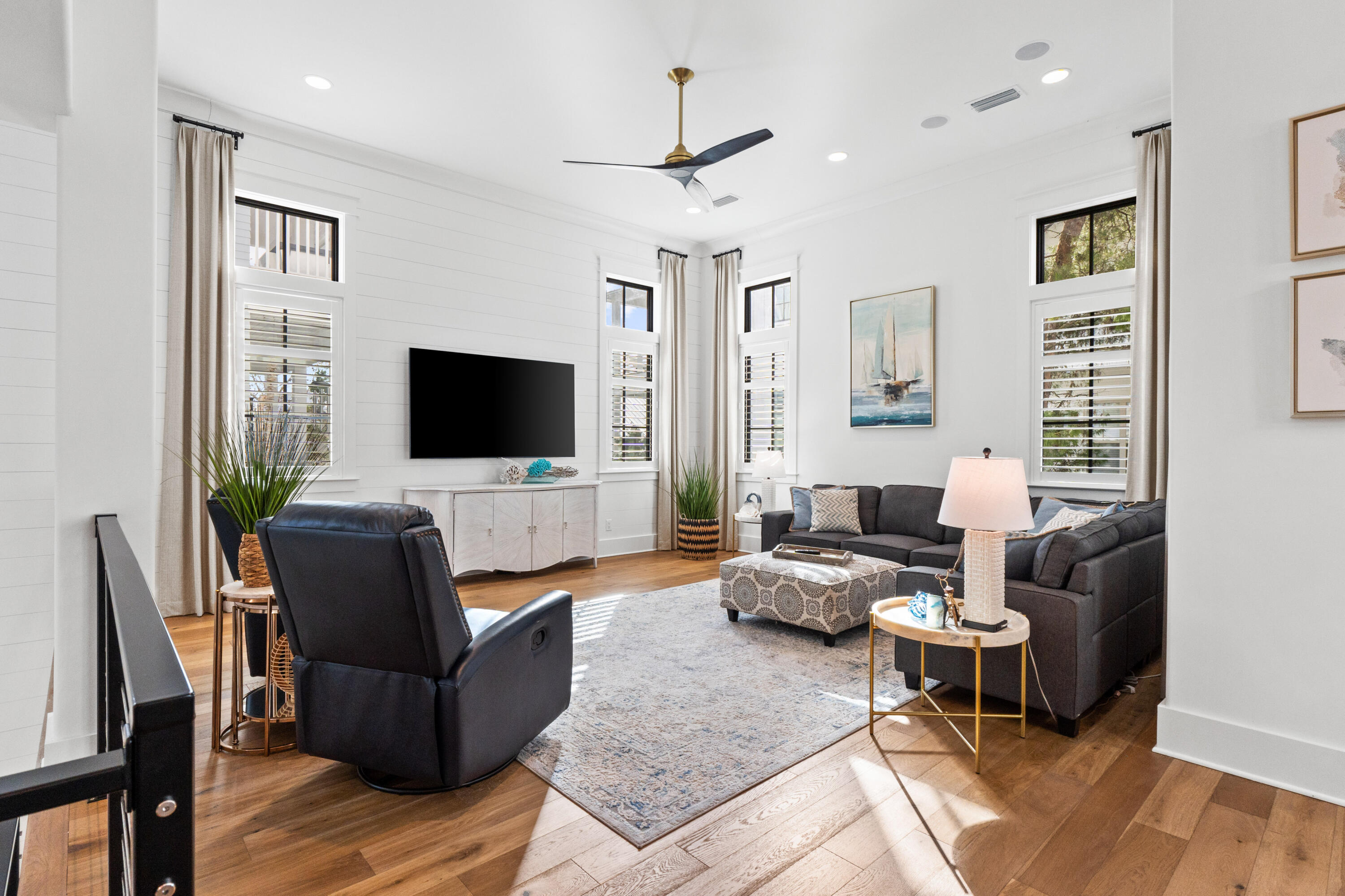 Grande Pointe - Residential