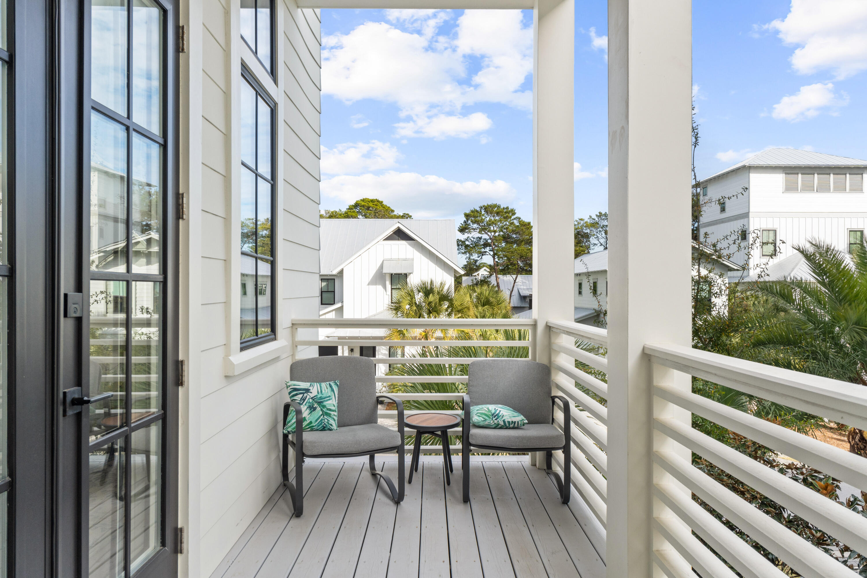 Grande Pointe - Residential