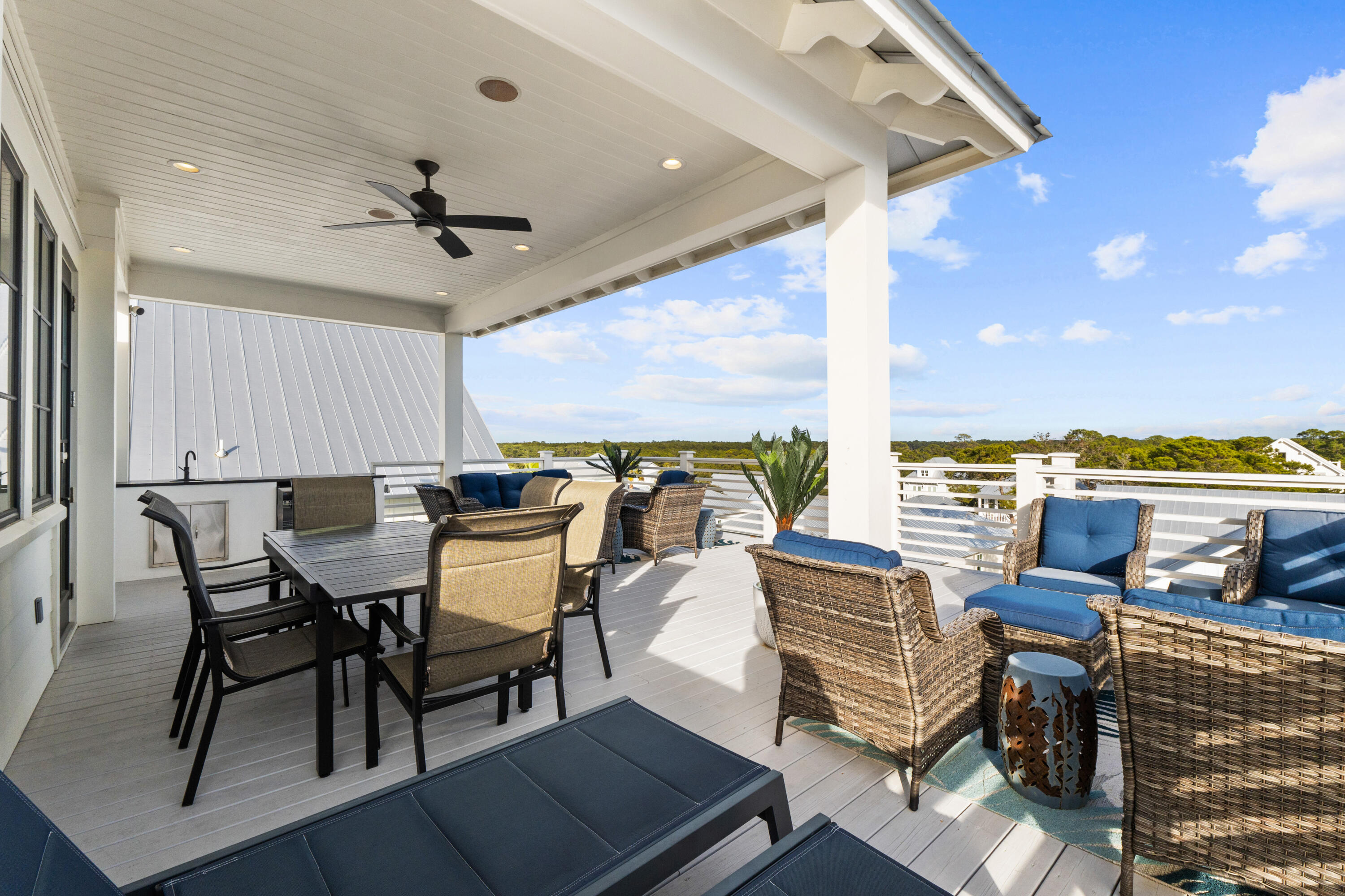 Grande Pointe - Residential