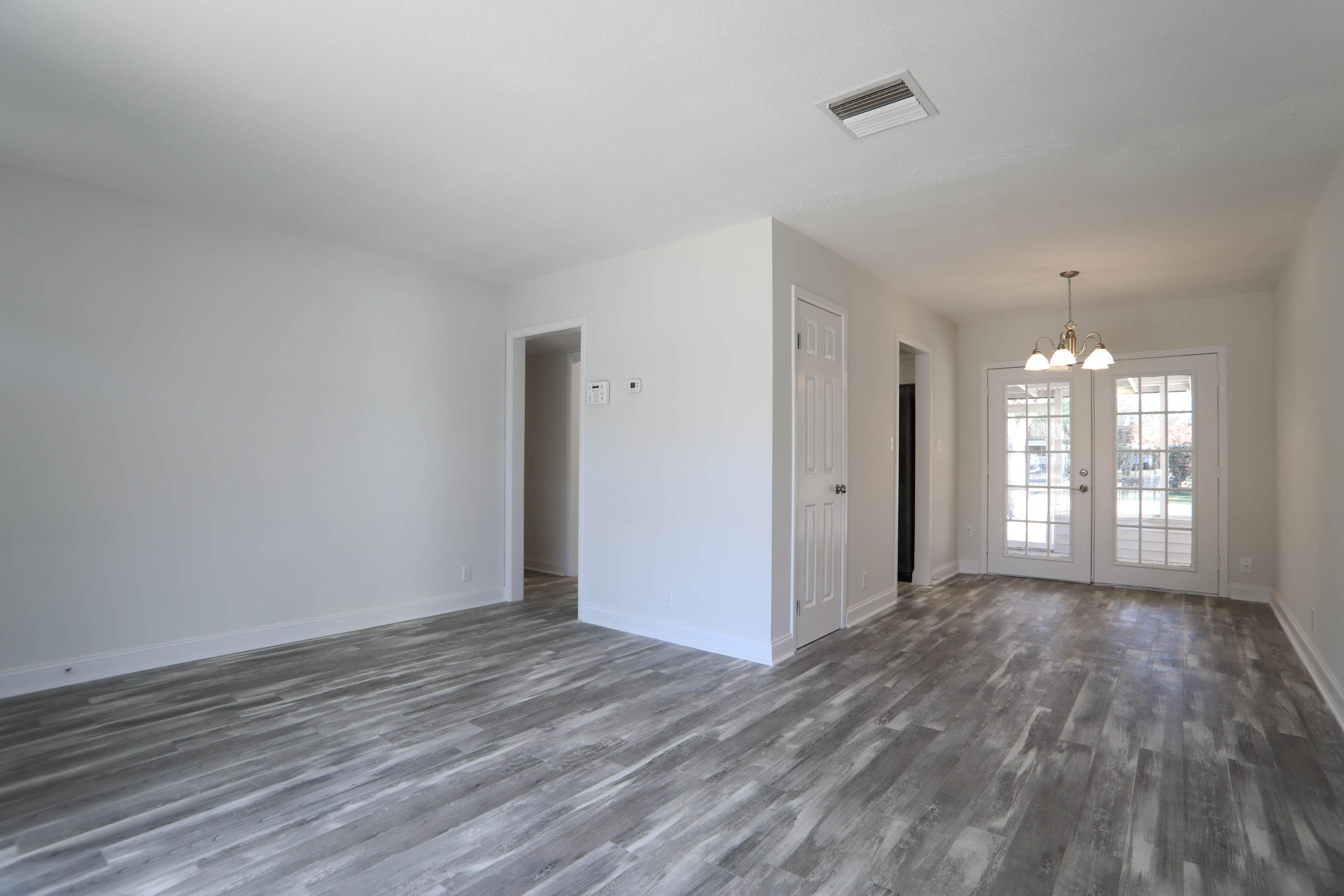 EGLIN HIGHWAY - Residential