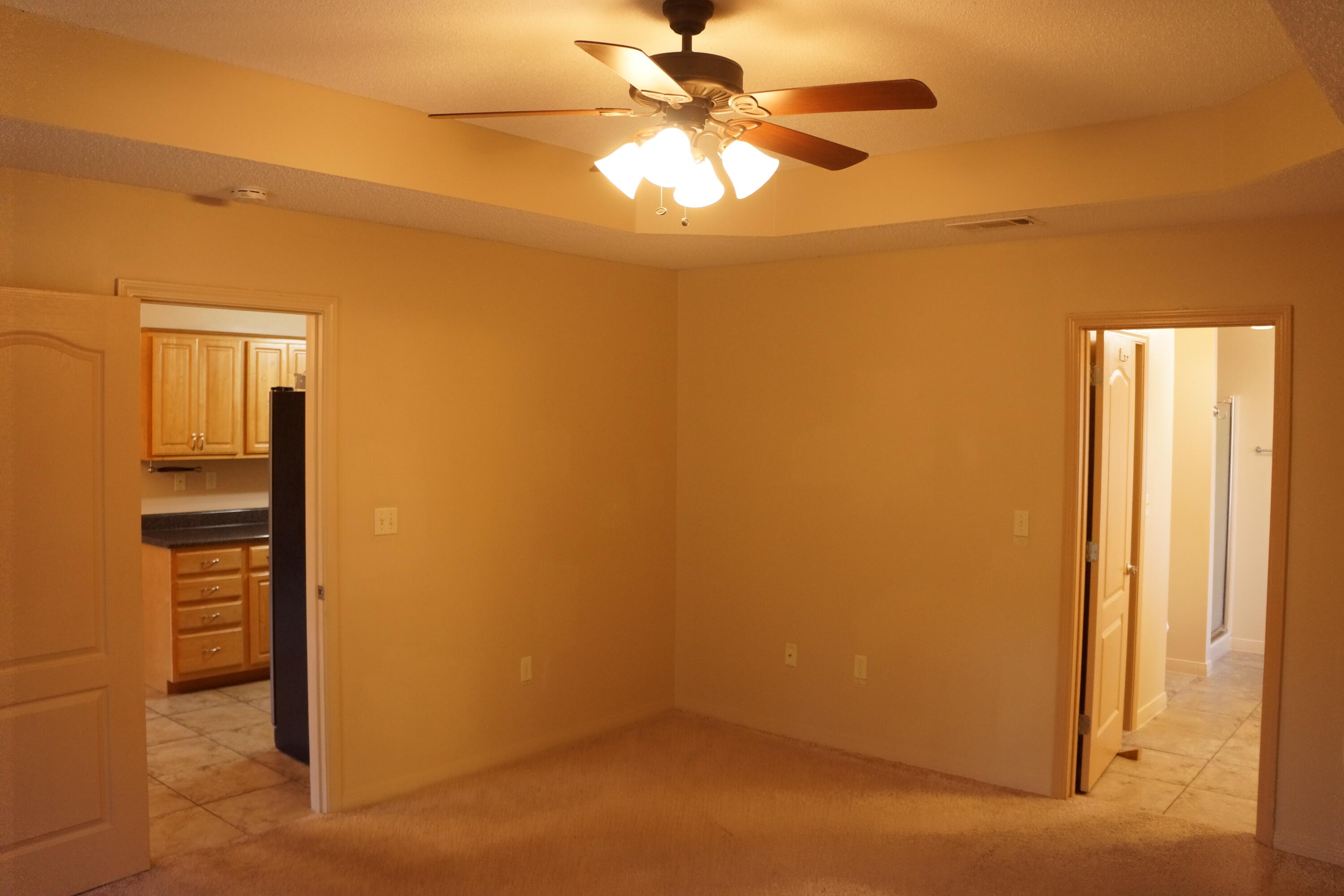 SPRING HOLLOW ESTATES - Residential