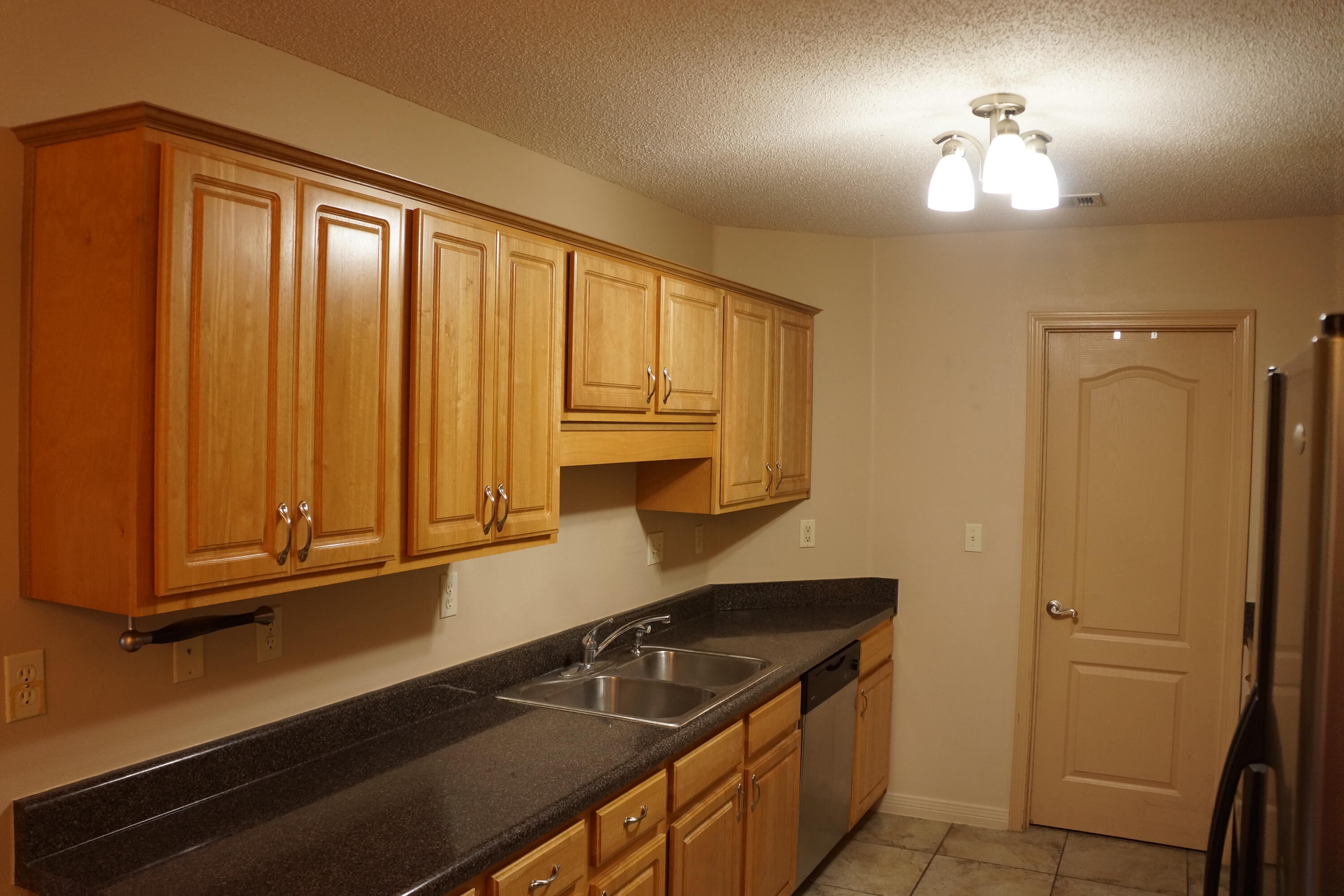 SPRING HOLLOW ESTATES - Residential