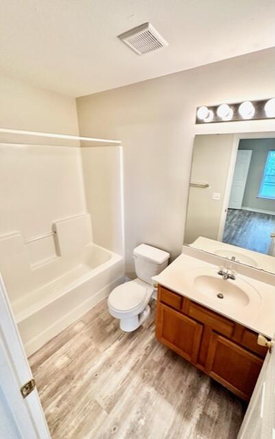 Circle Park Condominiums - Residential Lease