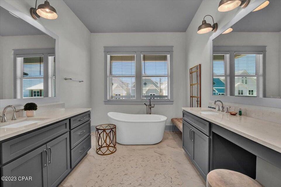 BEL AIR - Residential