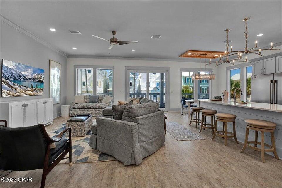 BEL AIR - Residential