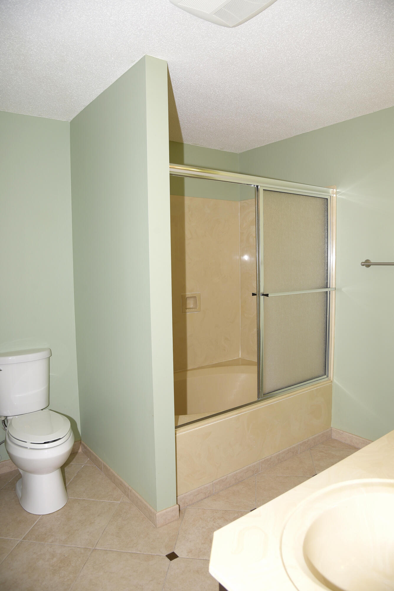 WATER OAKS 4 T/H - Residential Lease