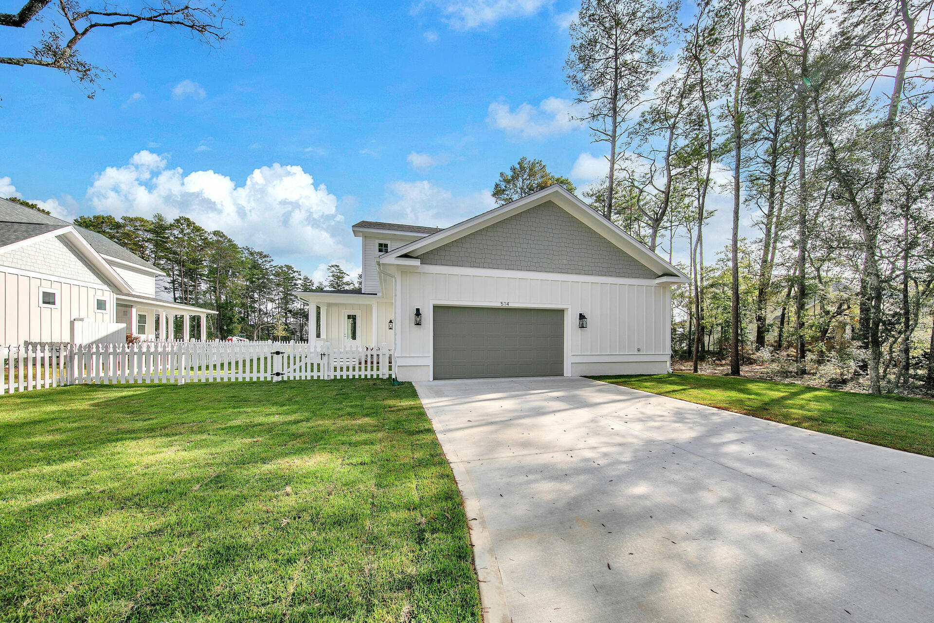 Deer Moss Creek - Residential