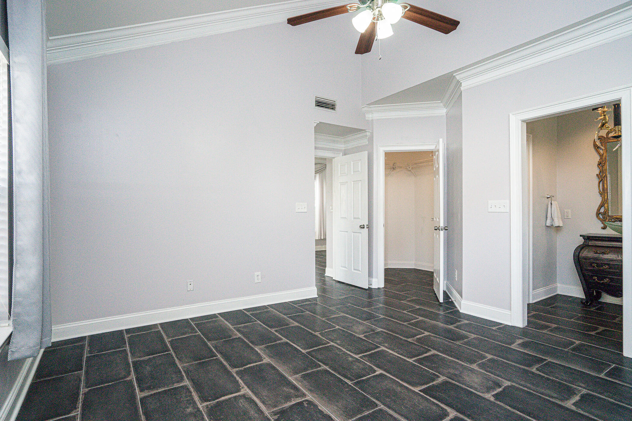 CALUSA BAY S/D - Residential