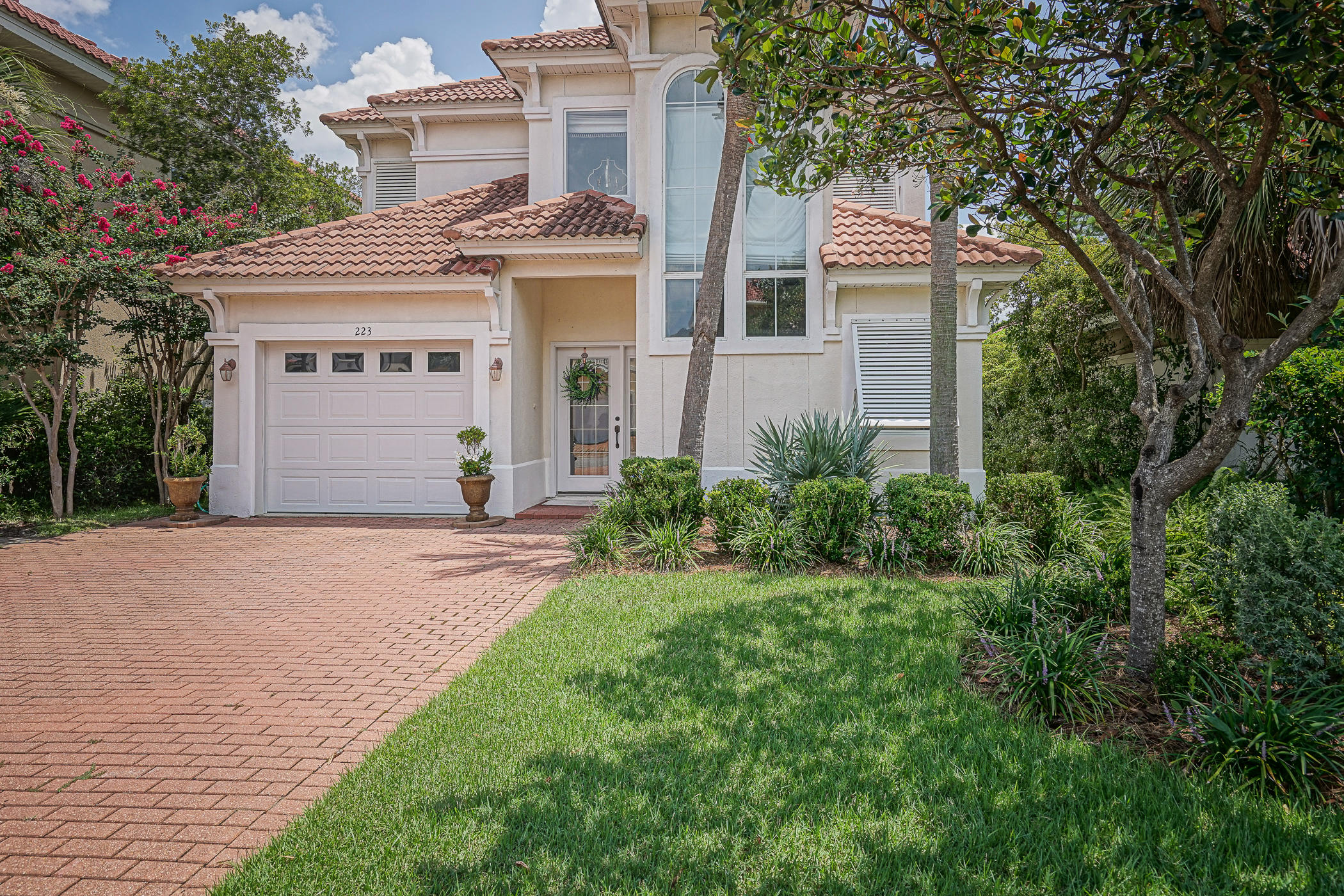 CALUSA BAY S/D - Residential